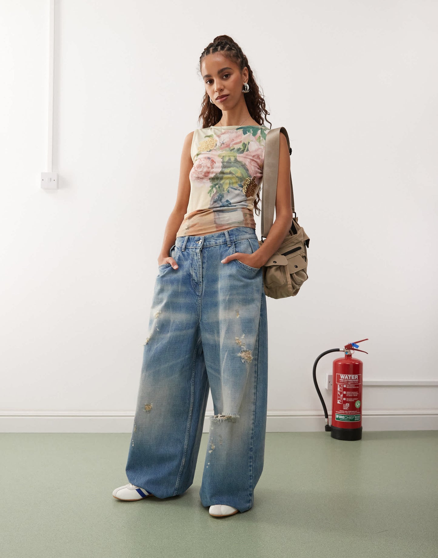 Reclaimed Vintage licensed Ashmolean tank with applique