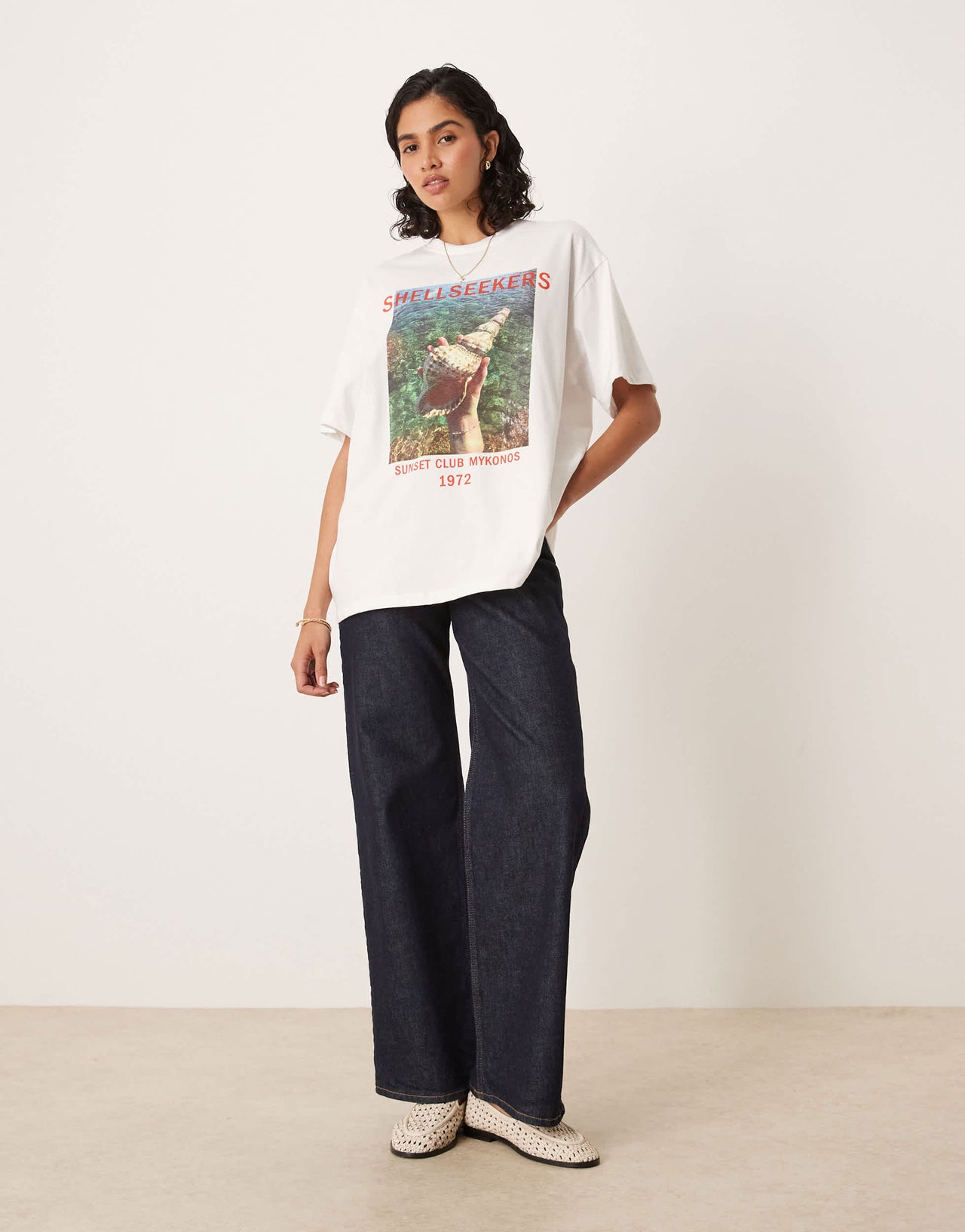 ASOS DESIN oversized t-shirt with shellseekers graphic