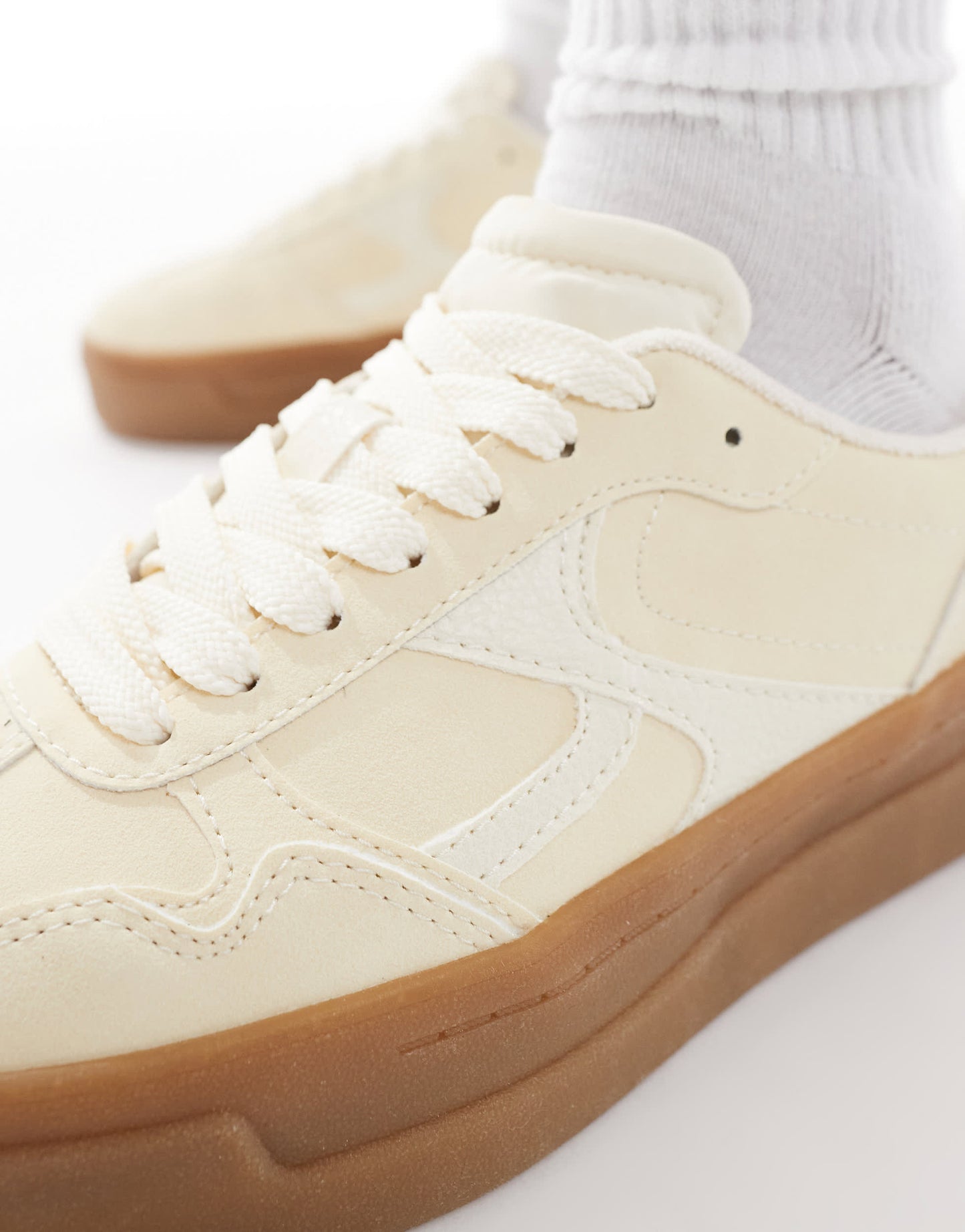 Stradivarius platform gum sole trainer in pale yellow