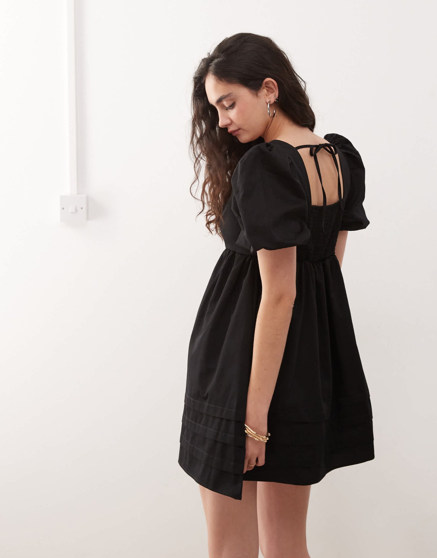 Reclaimed Vintage smock babydoll mini dress with pintuck details in black