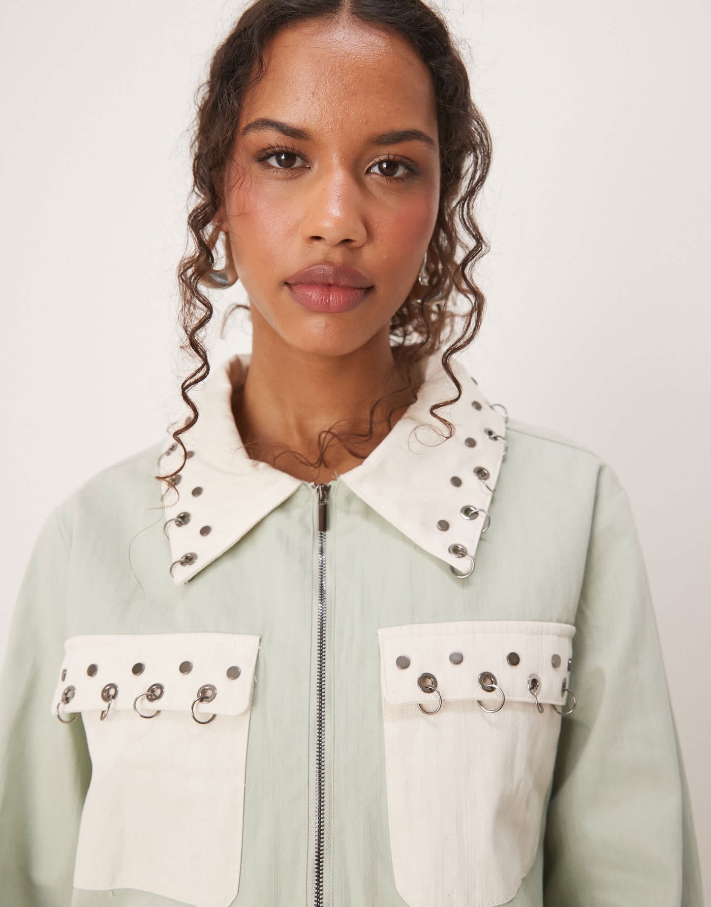 Ghospell contrast denim jacket in ligjt green