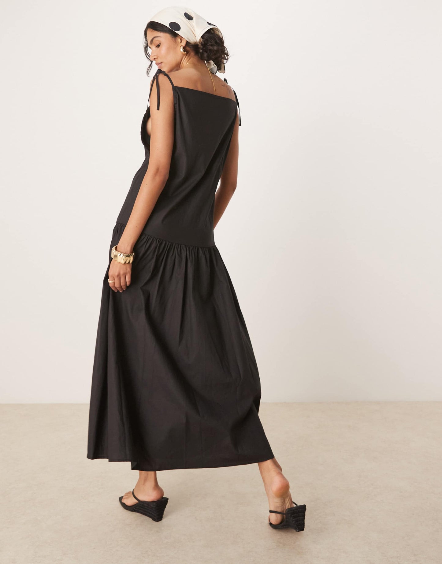 Ghospell bow shoulder midi dress in black
