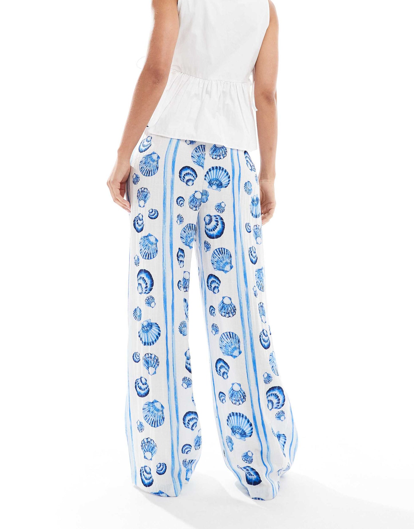 Vero Moda wide leg trousers in blue seashell print