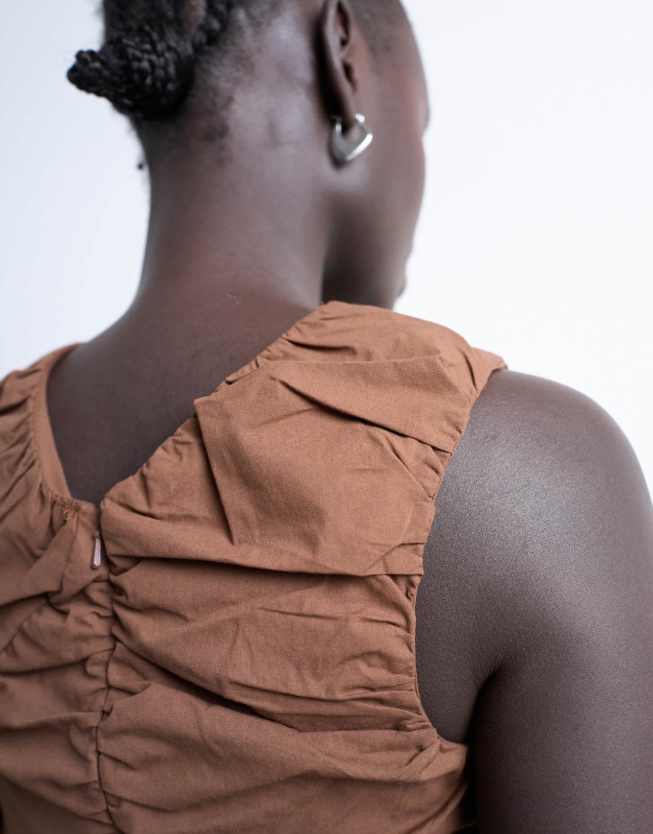 Topshop poplin ruched shell top in chocolate