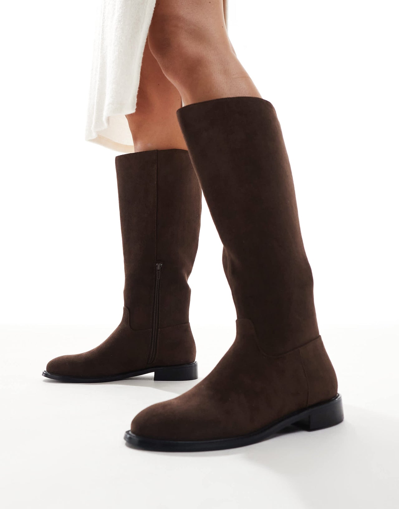 London Rebel Scarlett refined riding boots in suedette chocolate