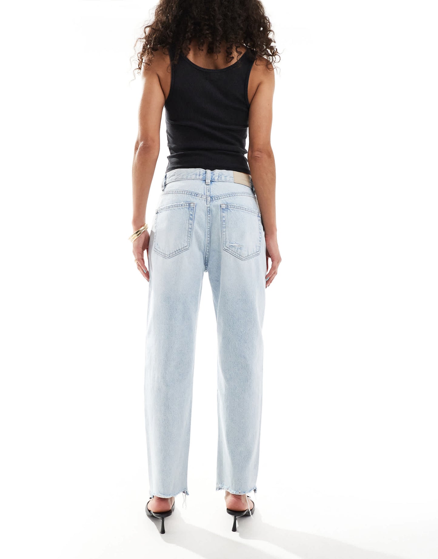Pull&Bear ripped barrel jean in washed blue