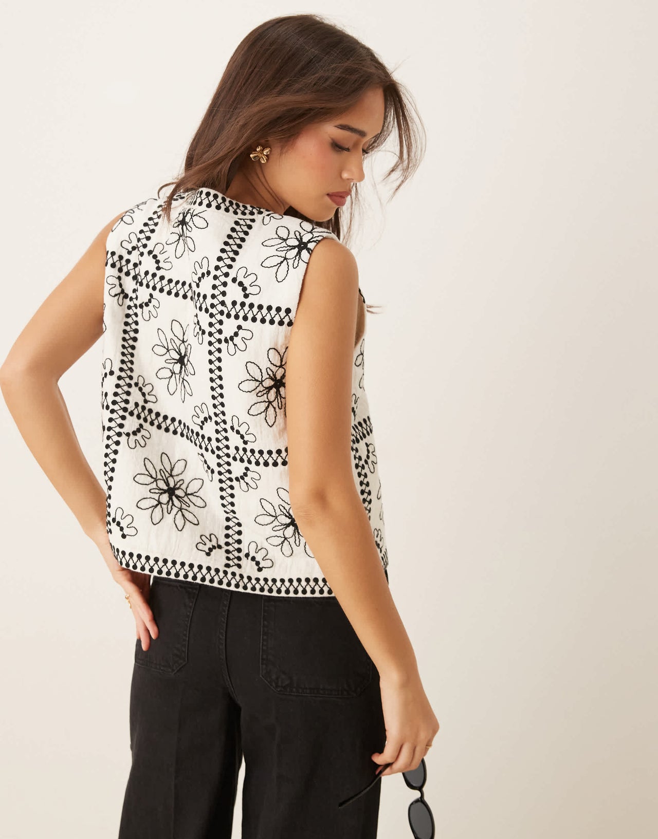 Nobody's Child Layla embroidered tie detail gilet in mono