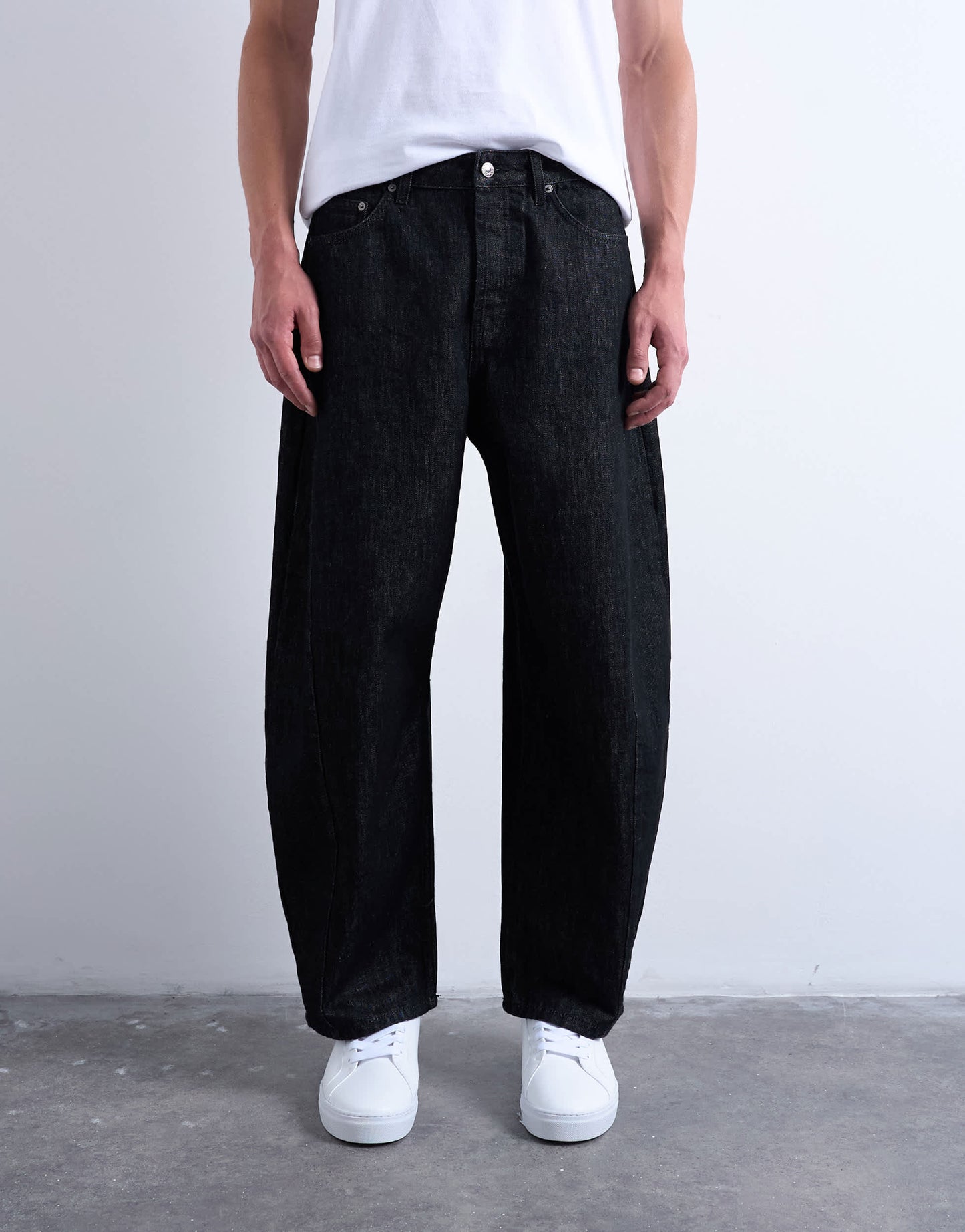 Topman rigid barrel jean in raw black