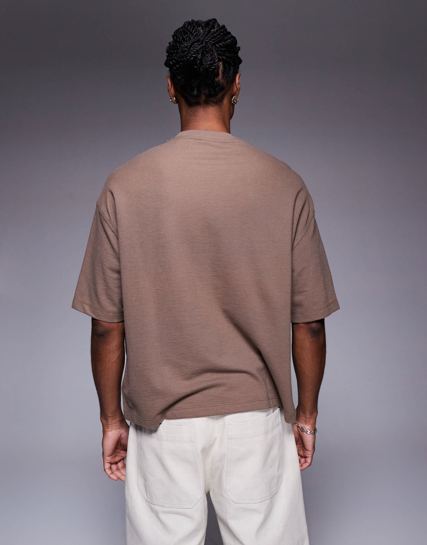 Bershka arc t-shirt in brown