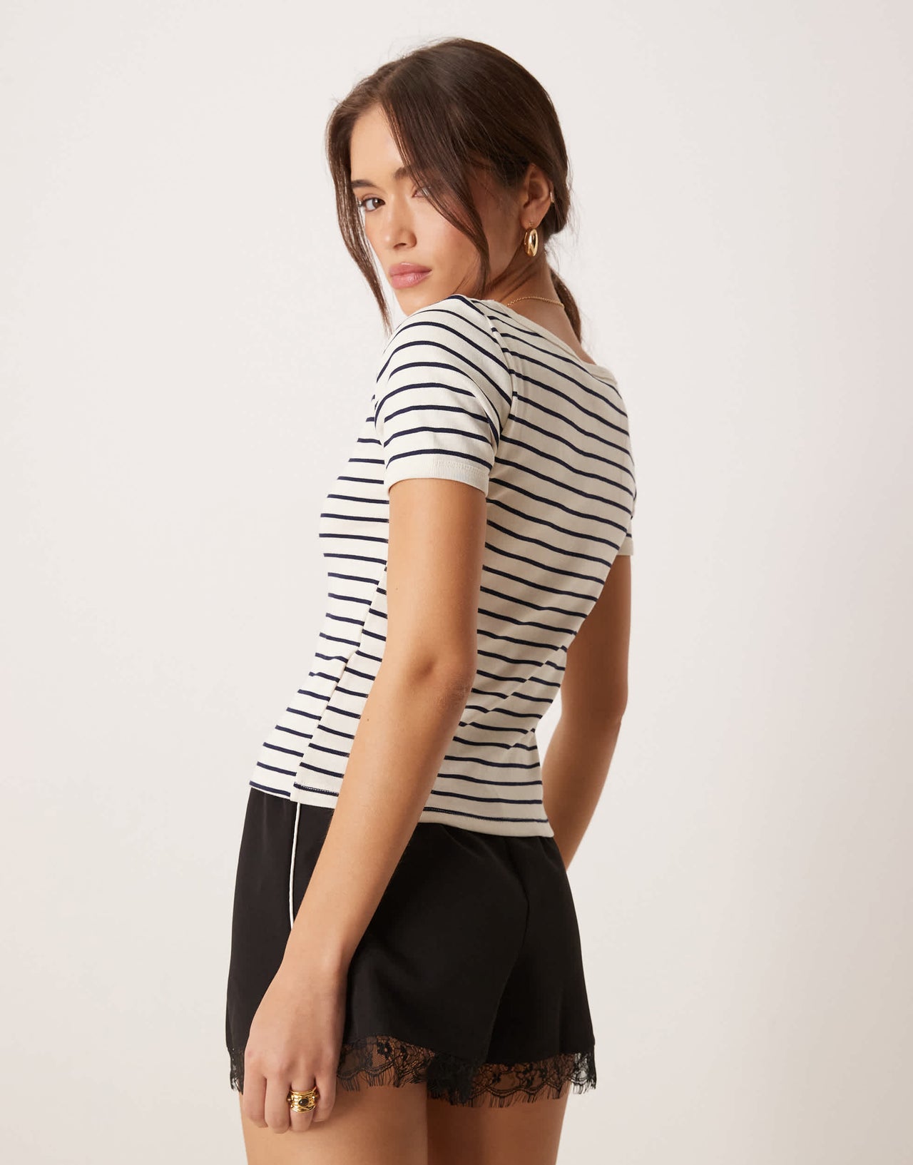 Mango cropped round neck striped baby tee in white