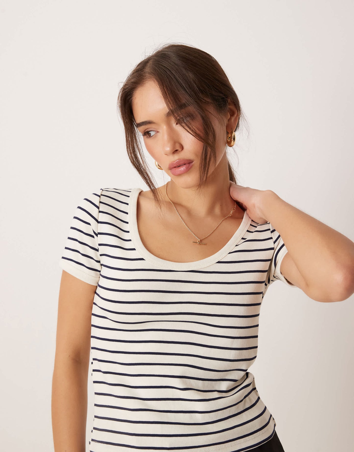 Mango cropped round neck striped baby tee in white