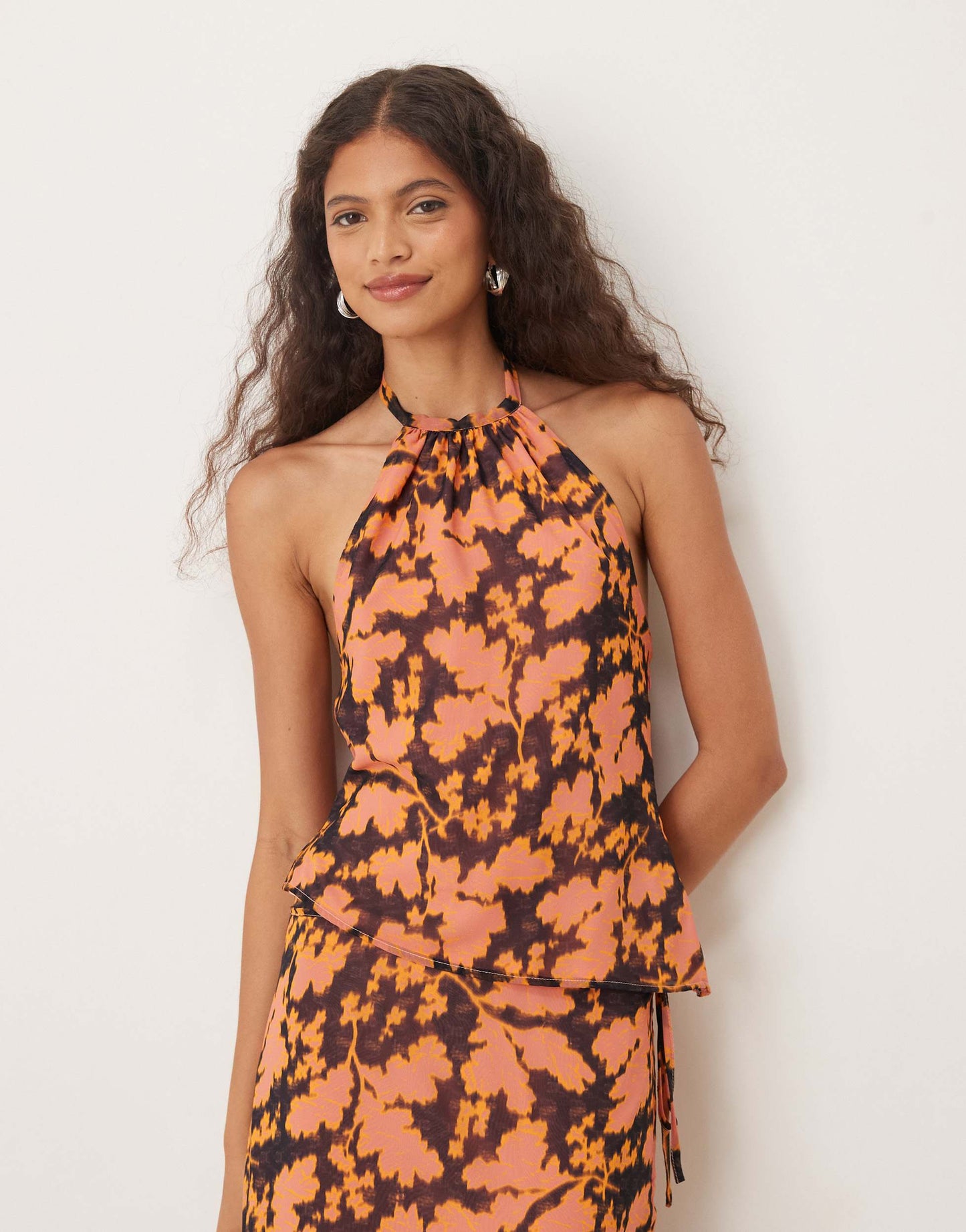 Motel astina floral print chiffon top in orange