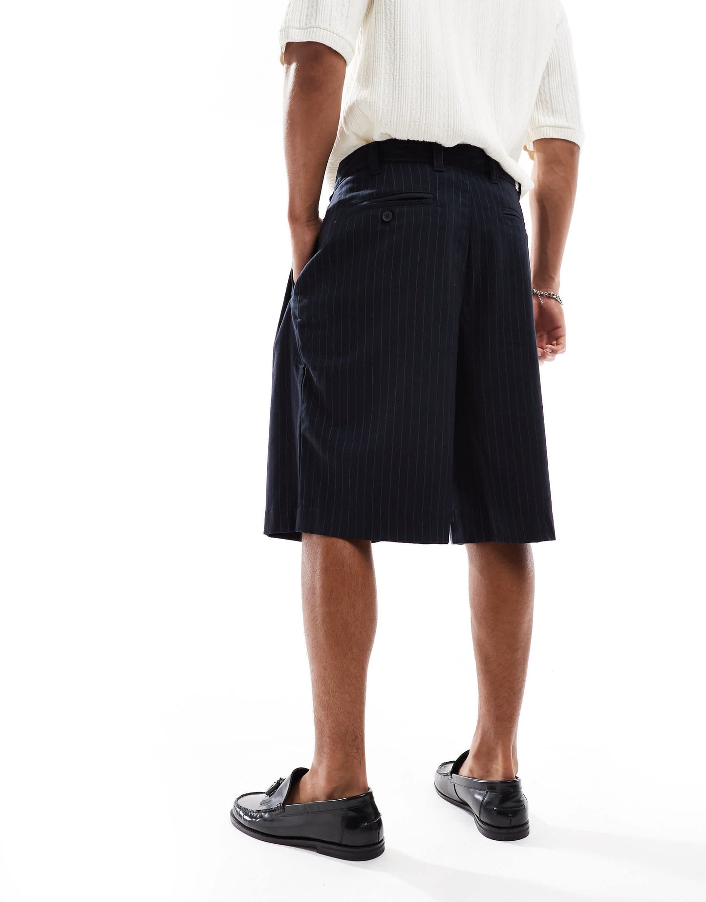Pull&Bear smart tailored short in navy stripe