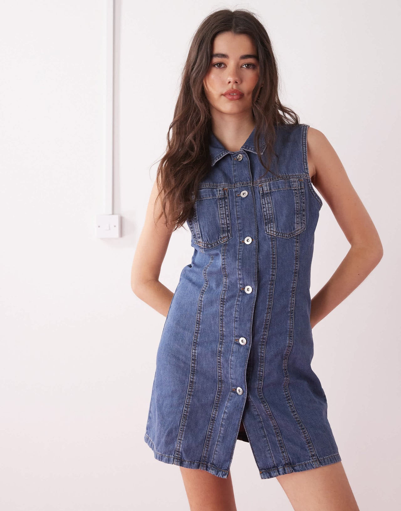 COLLUSION 90s denim sleeveless shirt dress in mid wash
