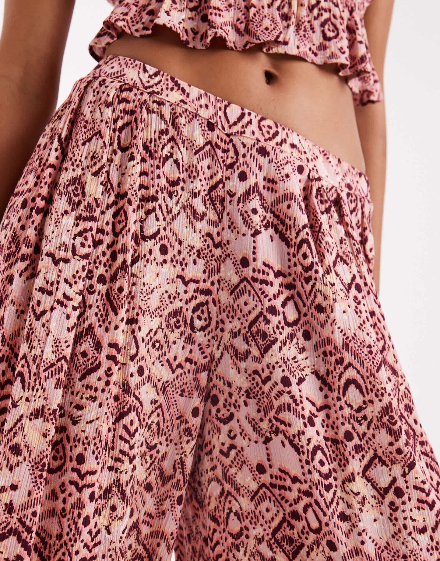 Stradivarius wide leg co-ord trouser in pink paisley print