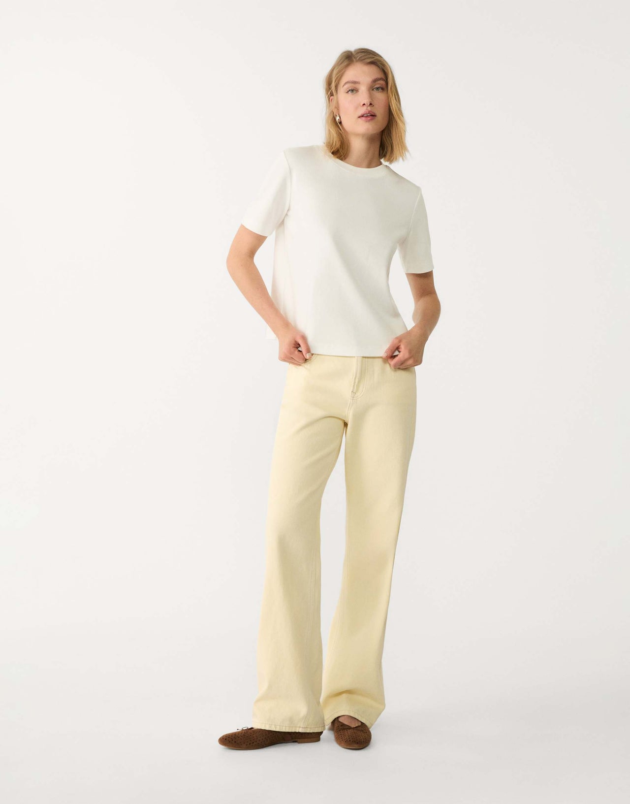 Stradivarius t-shirt in ecru