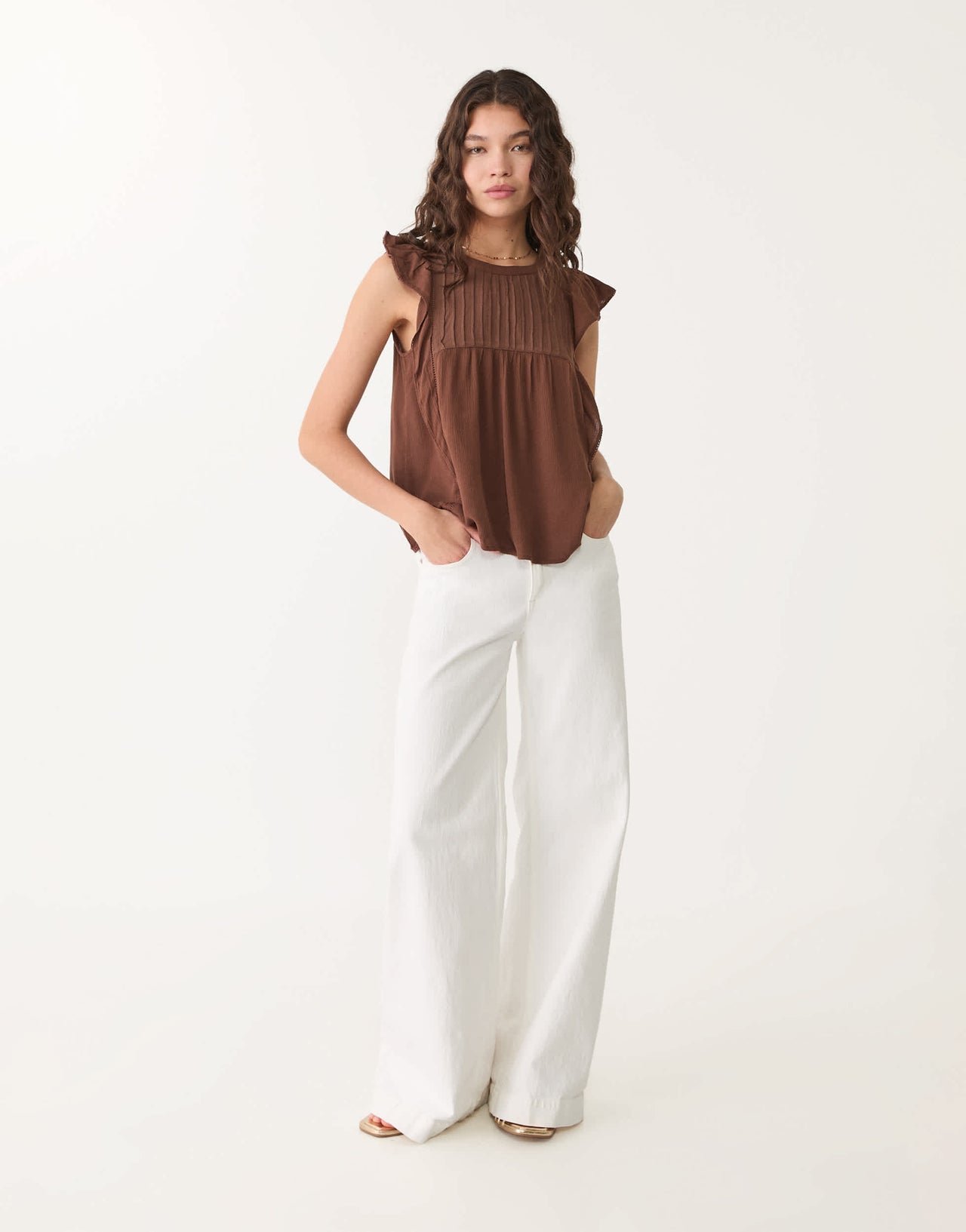Stradivarius flowy top in brown