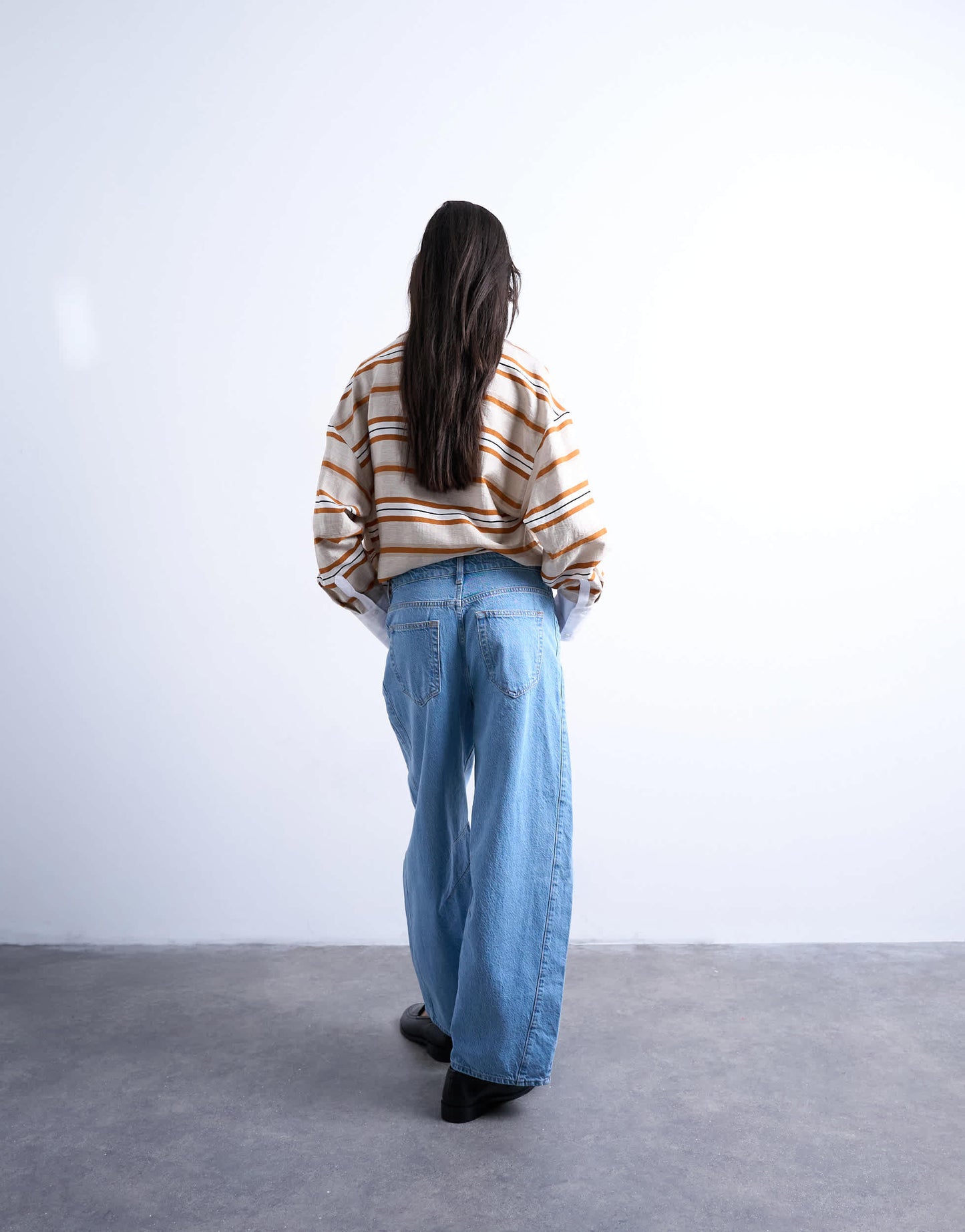 Topshop mid rise side panel barrel jean in bleach