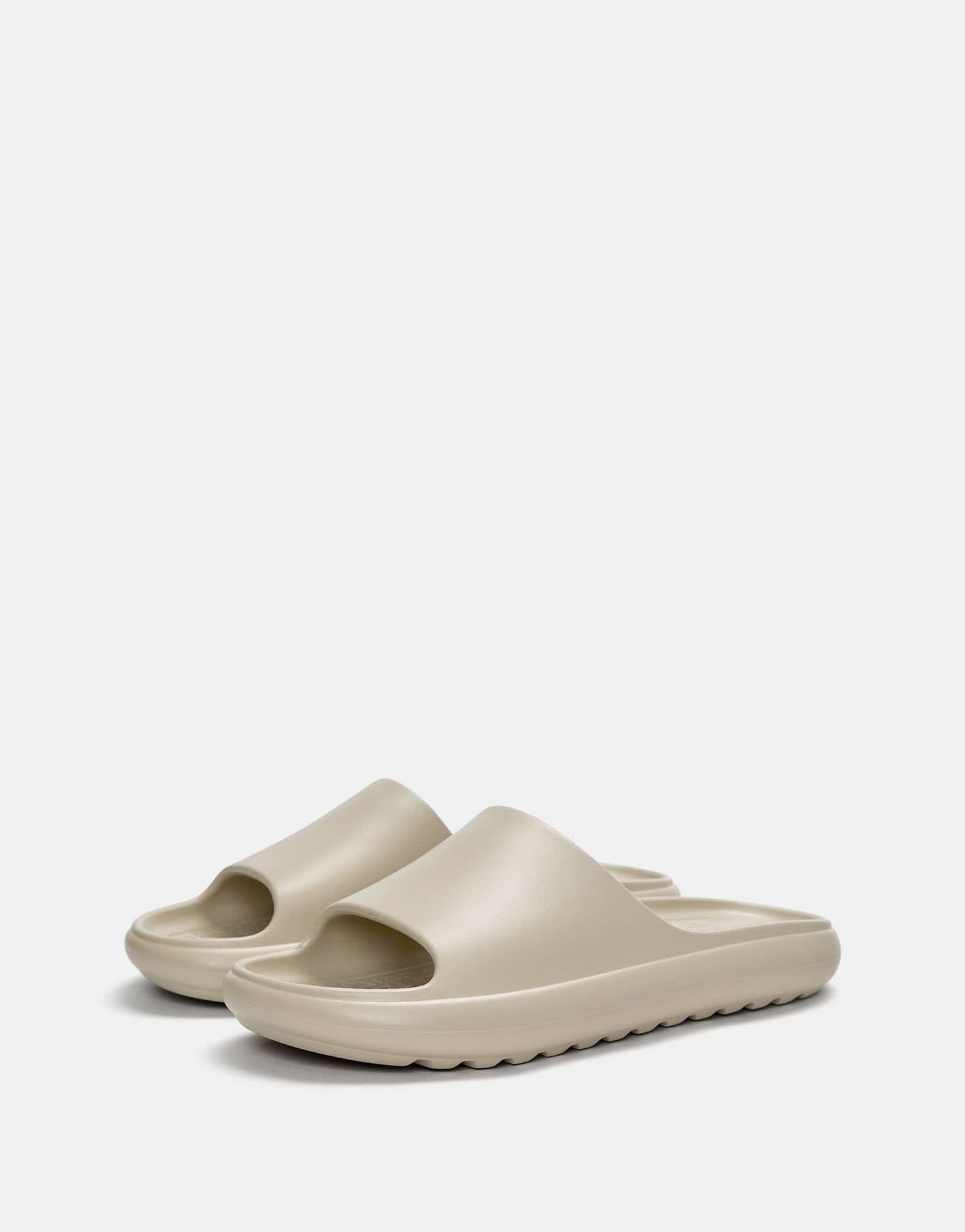 Pull&Bear chunky slider in ecru