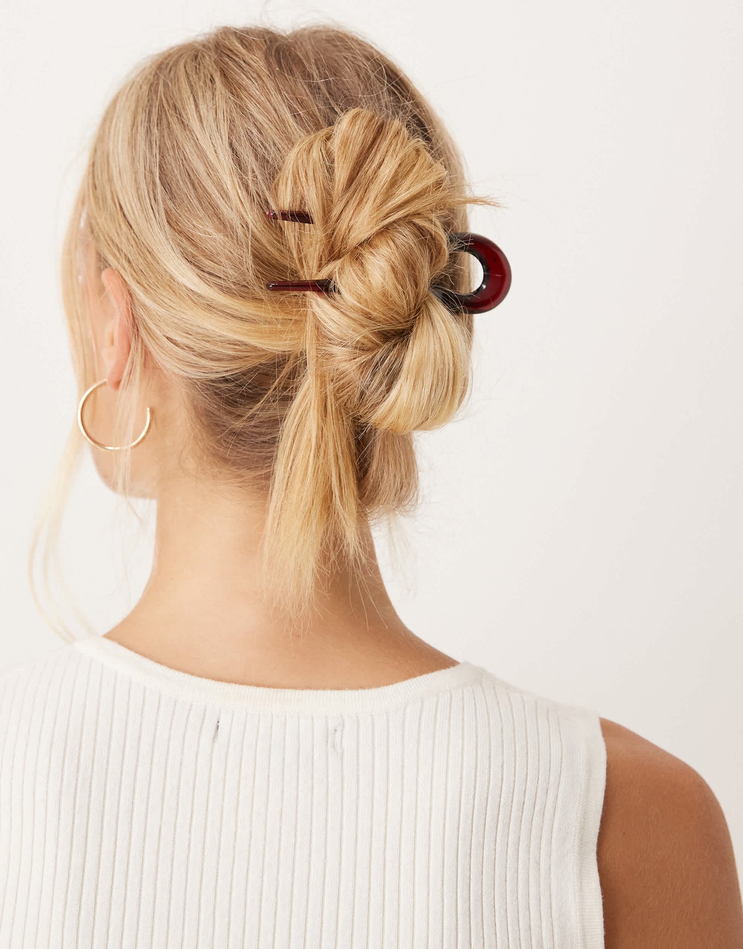 DesignB London french hair pin in burgundy