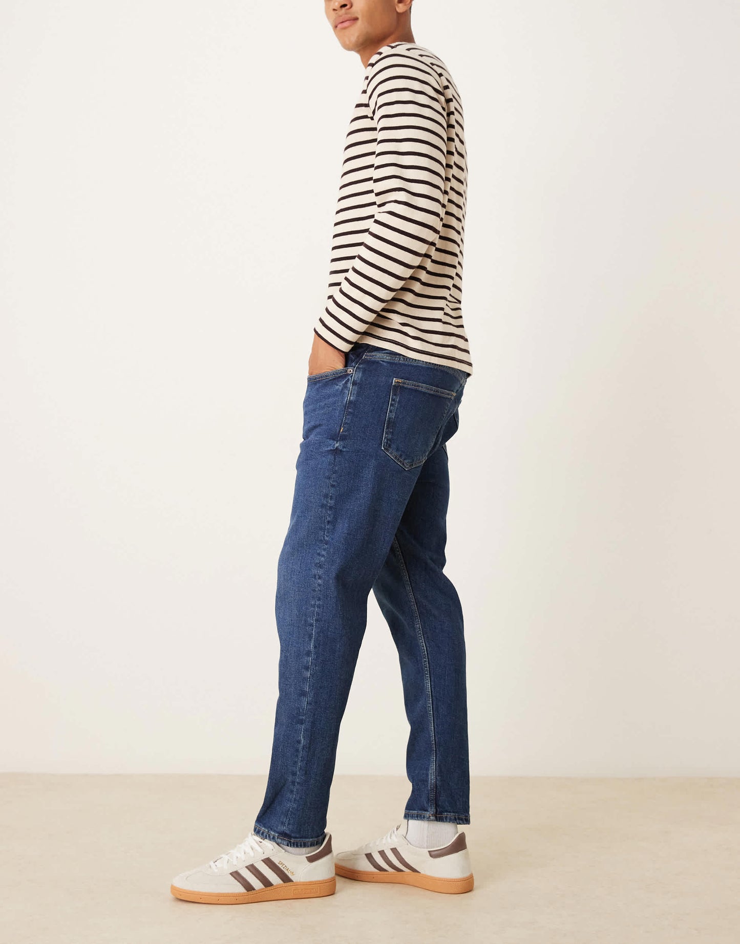 Mango tapered jean in dark blue