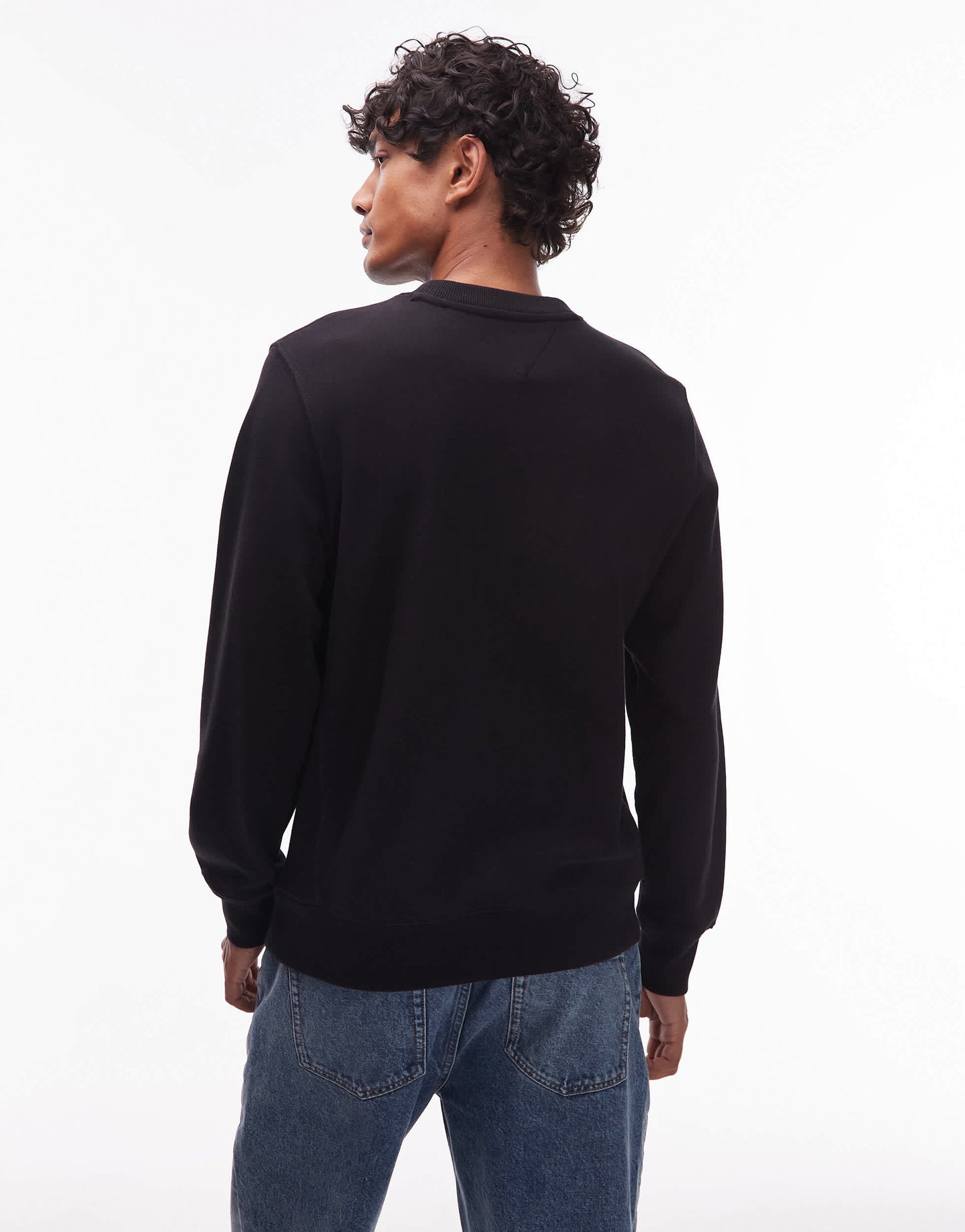 Tommy Hilfiger arch centre large logo crew neck sweatshirt in black