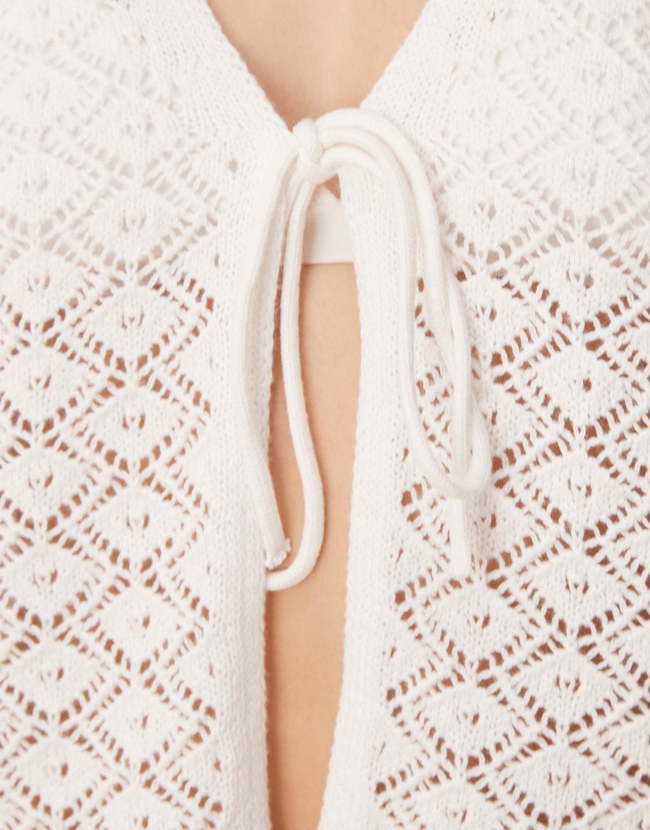 JDY crochet sleeveless tie front top in white