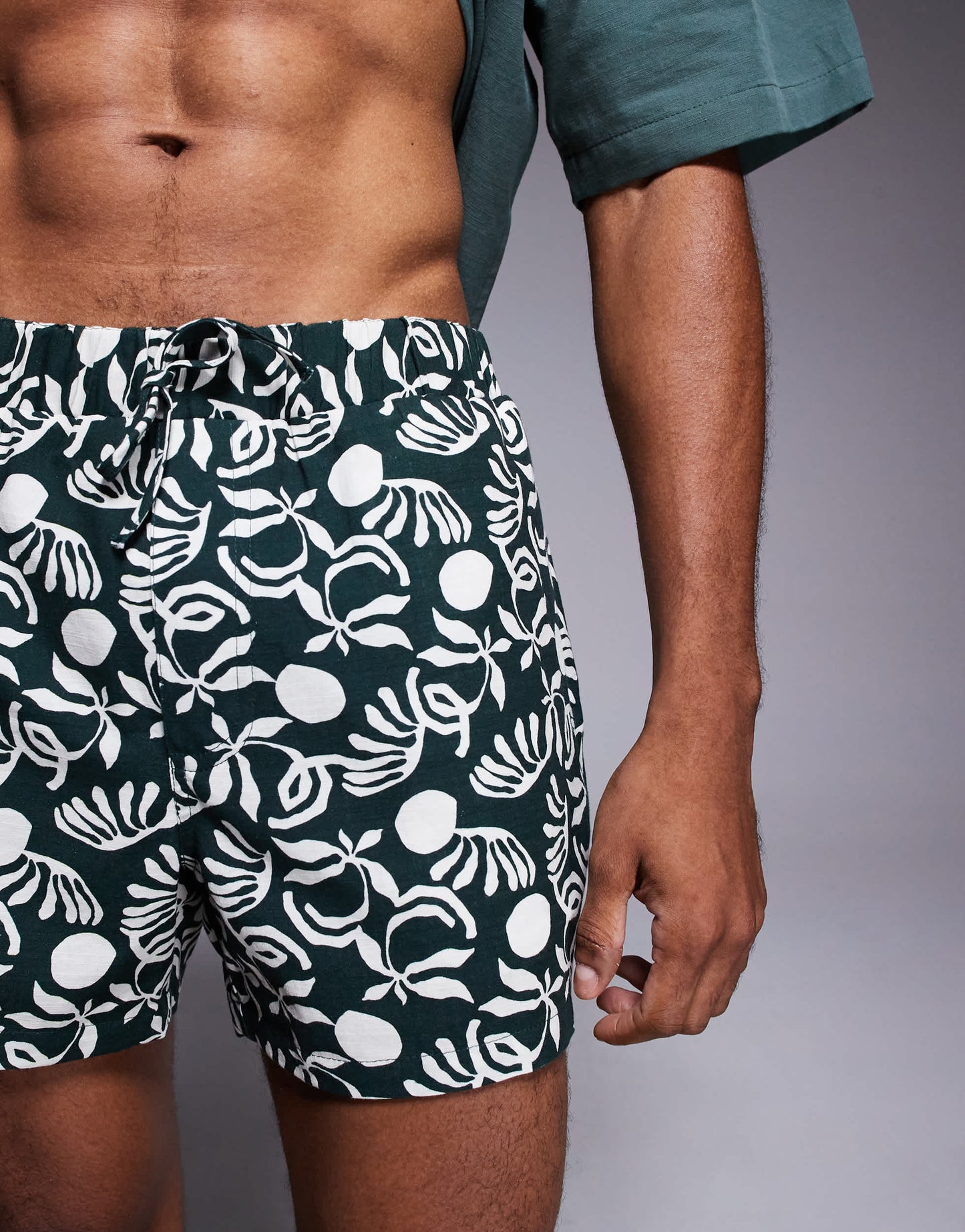 ASOS DESIGN co-ord shorts in short length in dark green
