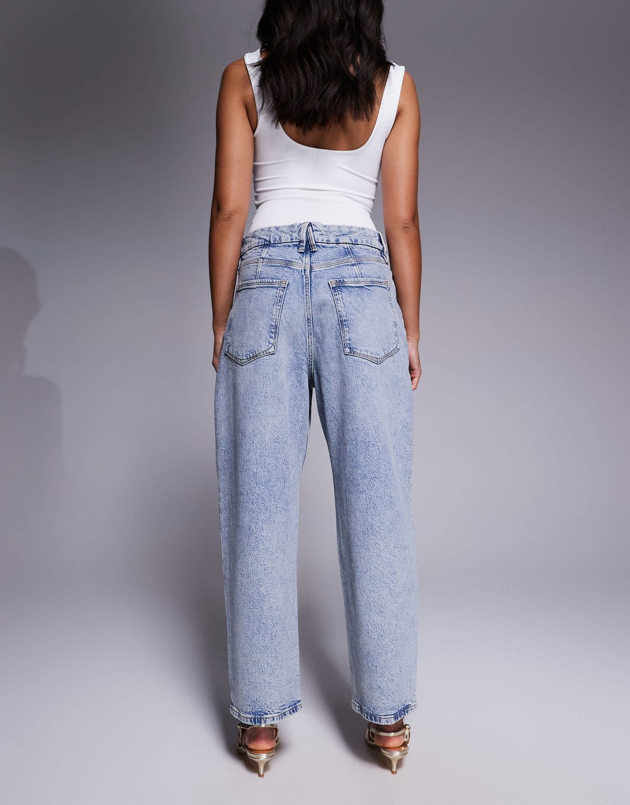 Good American crystal stars good 90s cropped jeans in light blue
