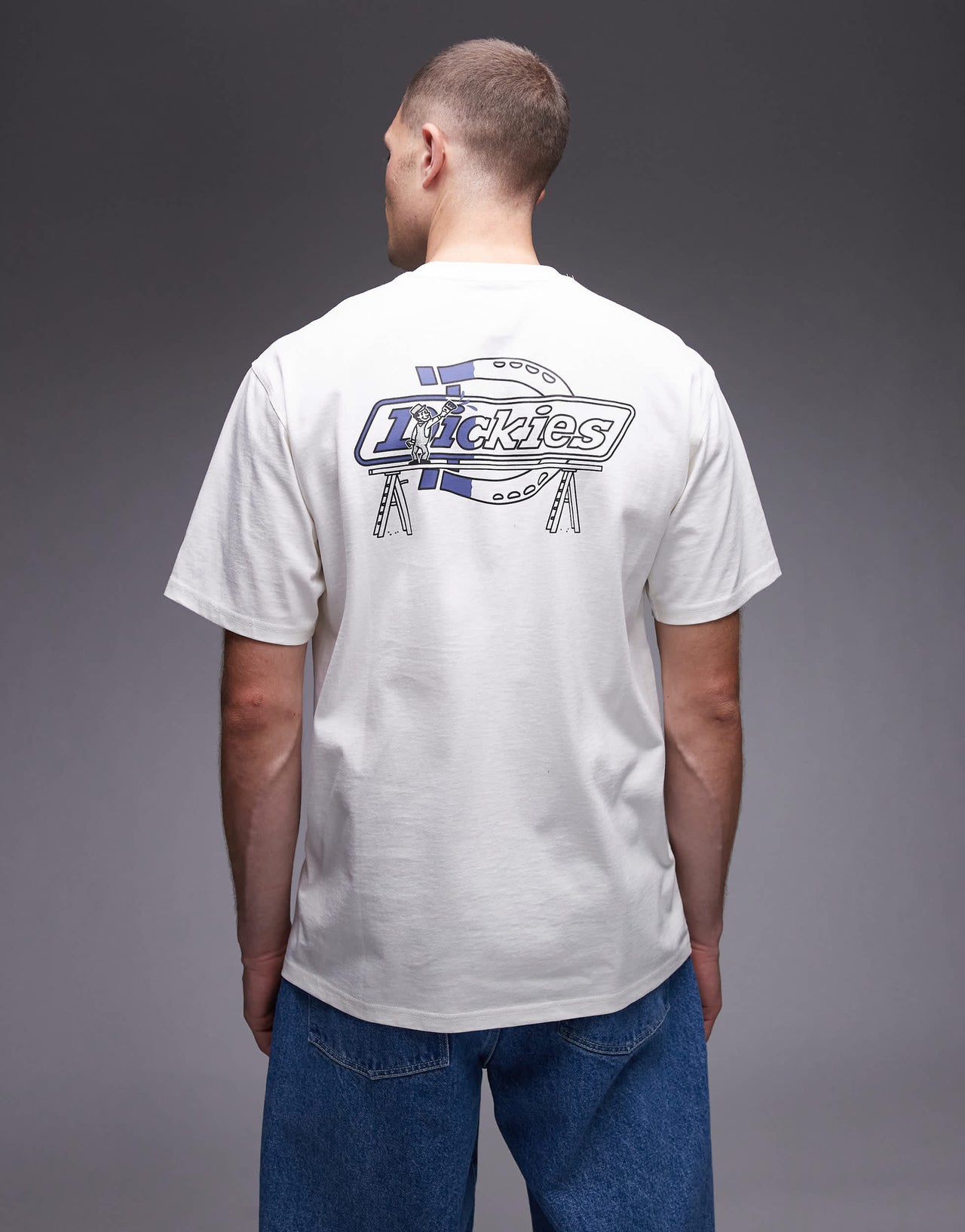 Dickies statesville graphic horseshoe backprint t-shirt in off white