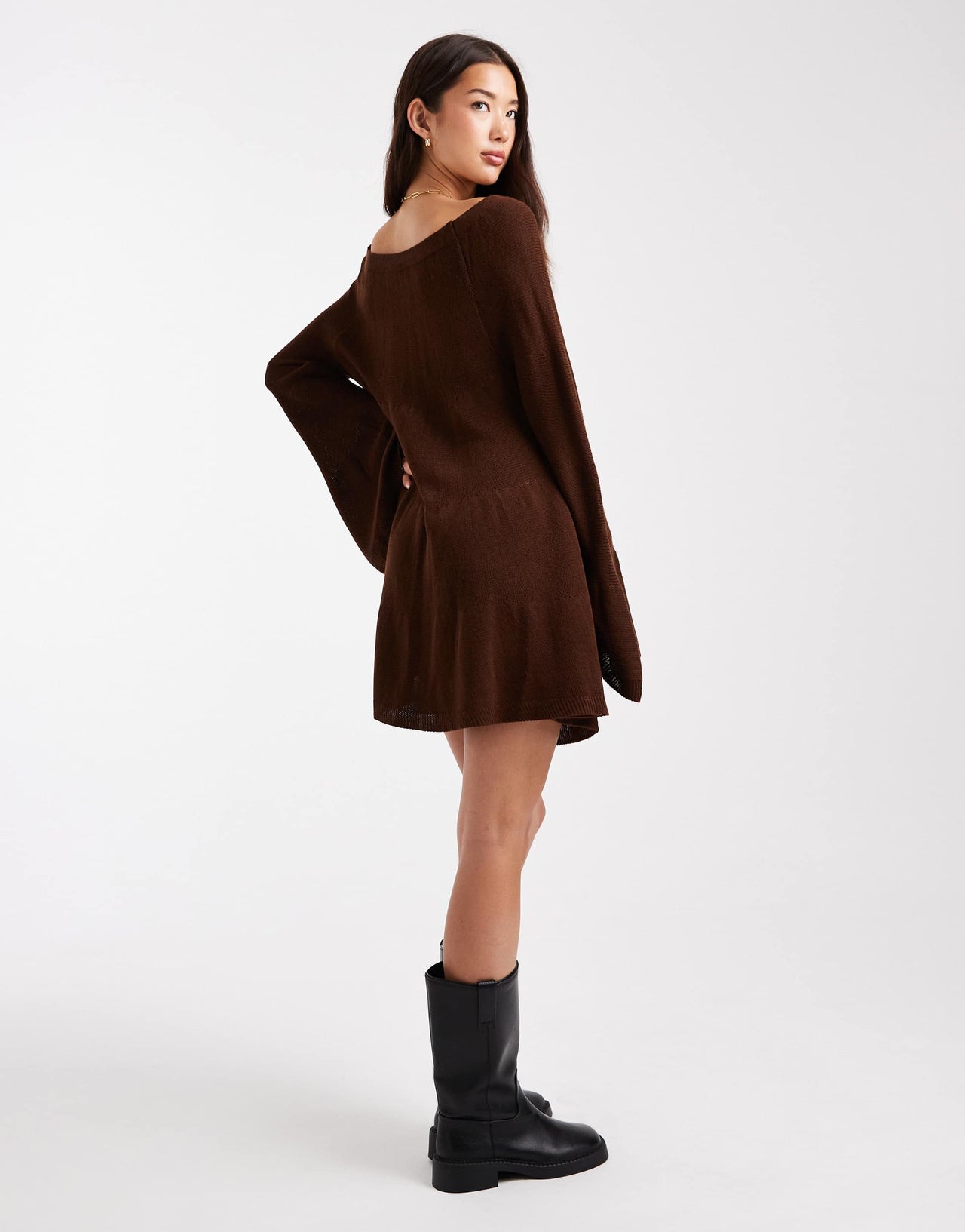 Miss Selfridge tired long sleeve knit floaty smock dress in chocolate