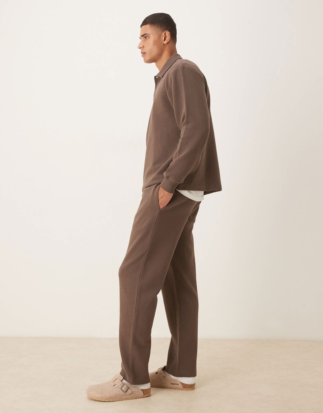 ASOS DESIGN co-ord heavyweight straight jogger in ribbed scuba-style fabric in brown - BROWN