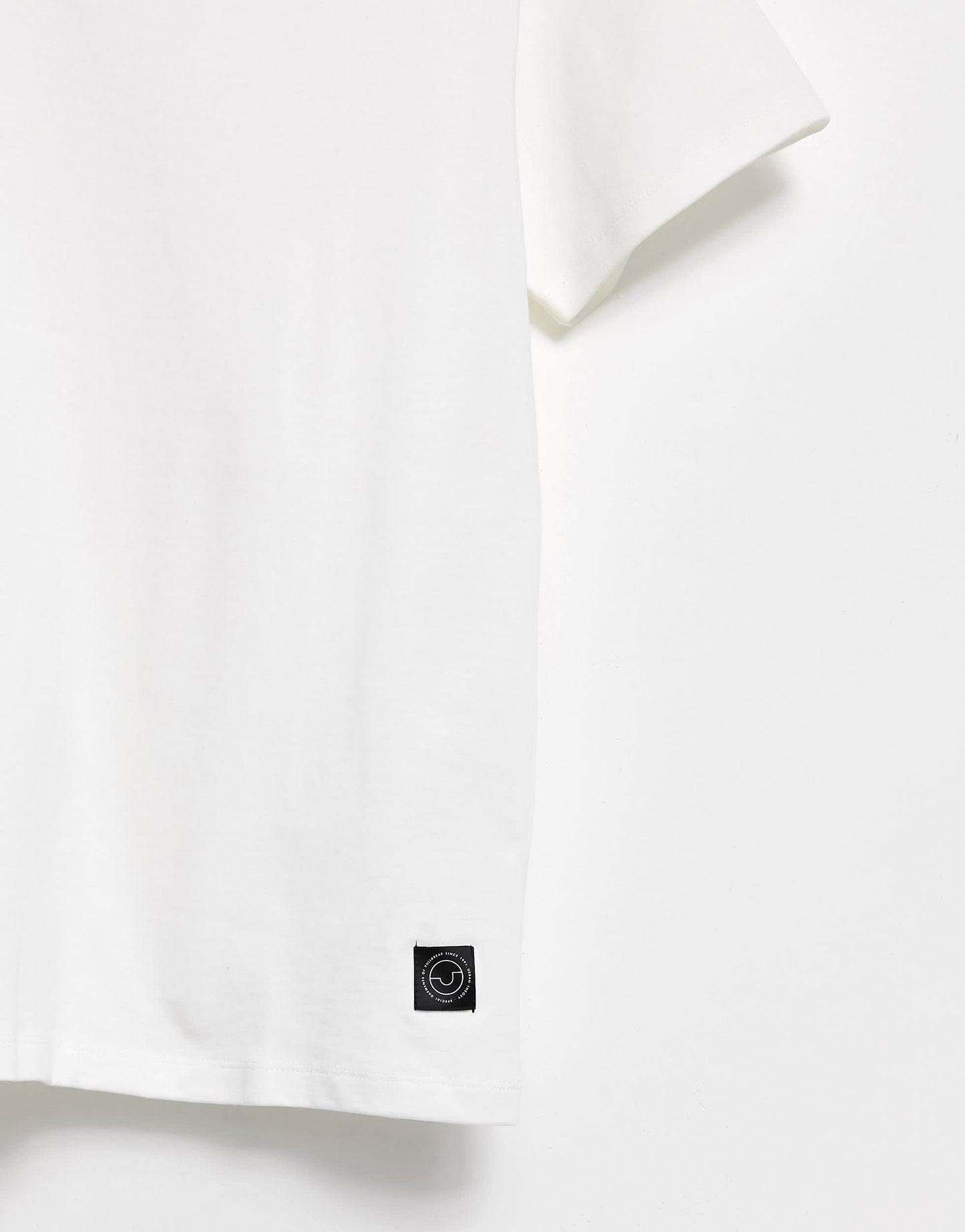 Pull&Bear t-shirt in white