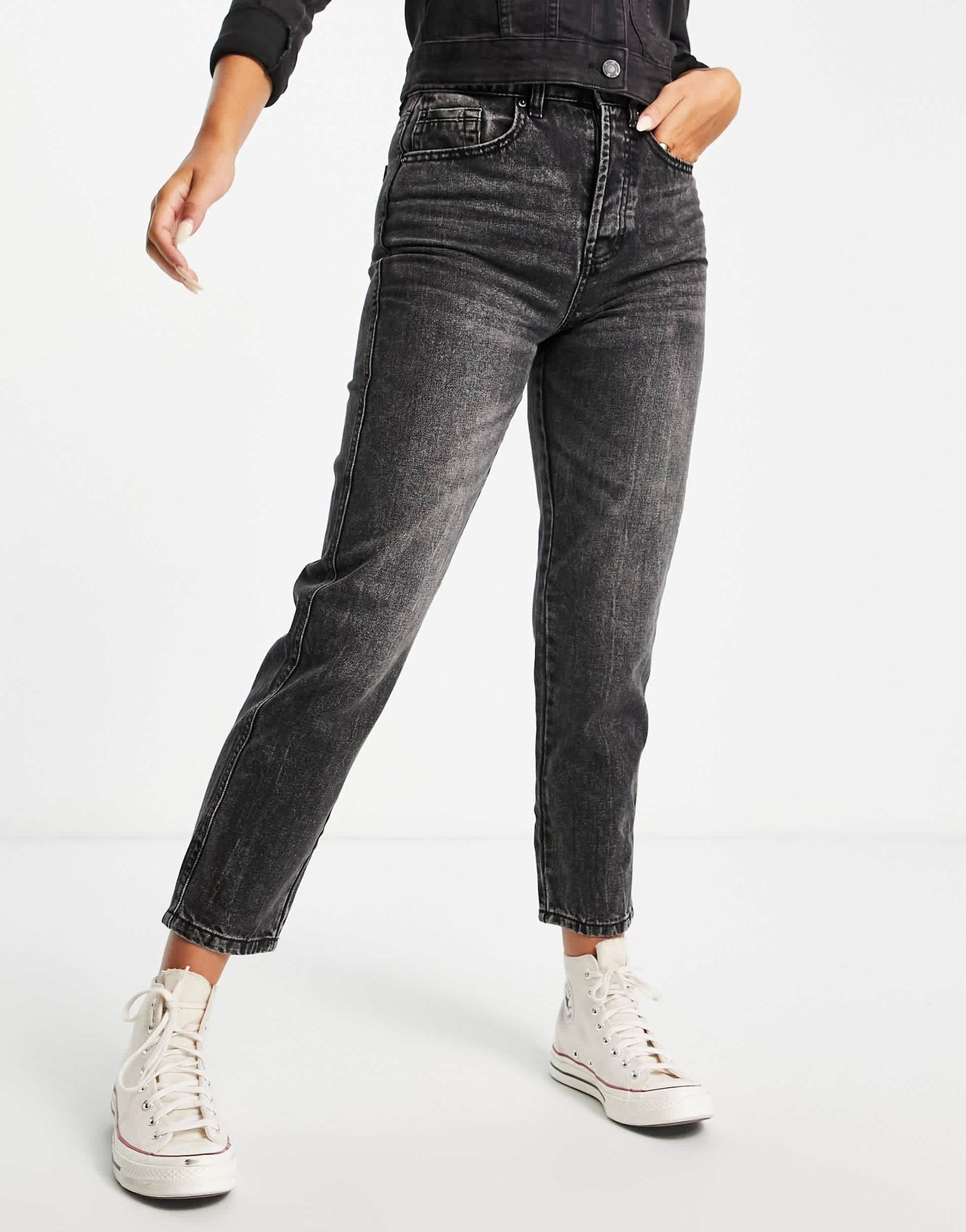 Stradivarius cotton mom fit vintage jean in grey wash - GREY
