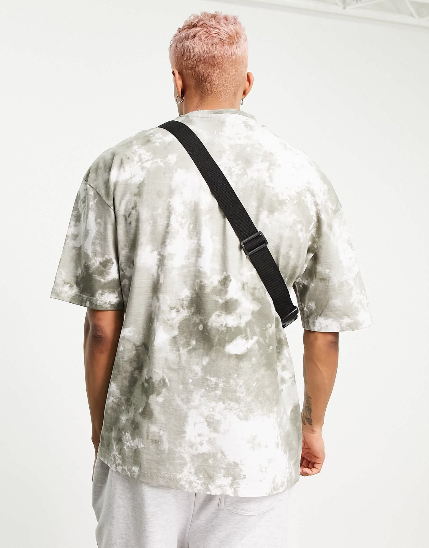 Bershka oversized t-shirt in green tie dye