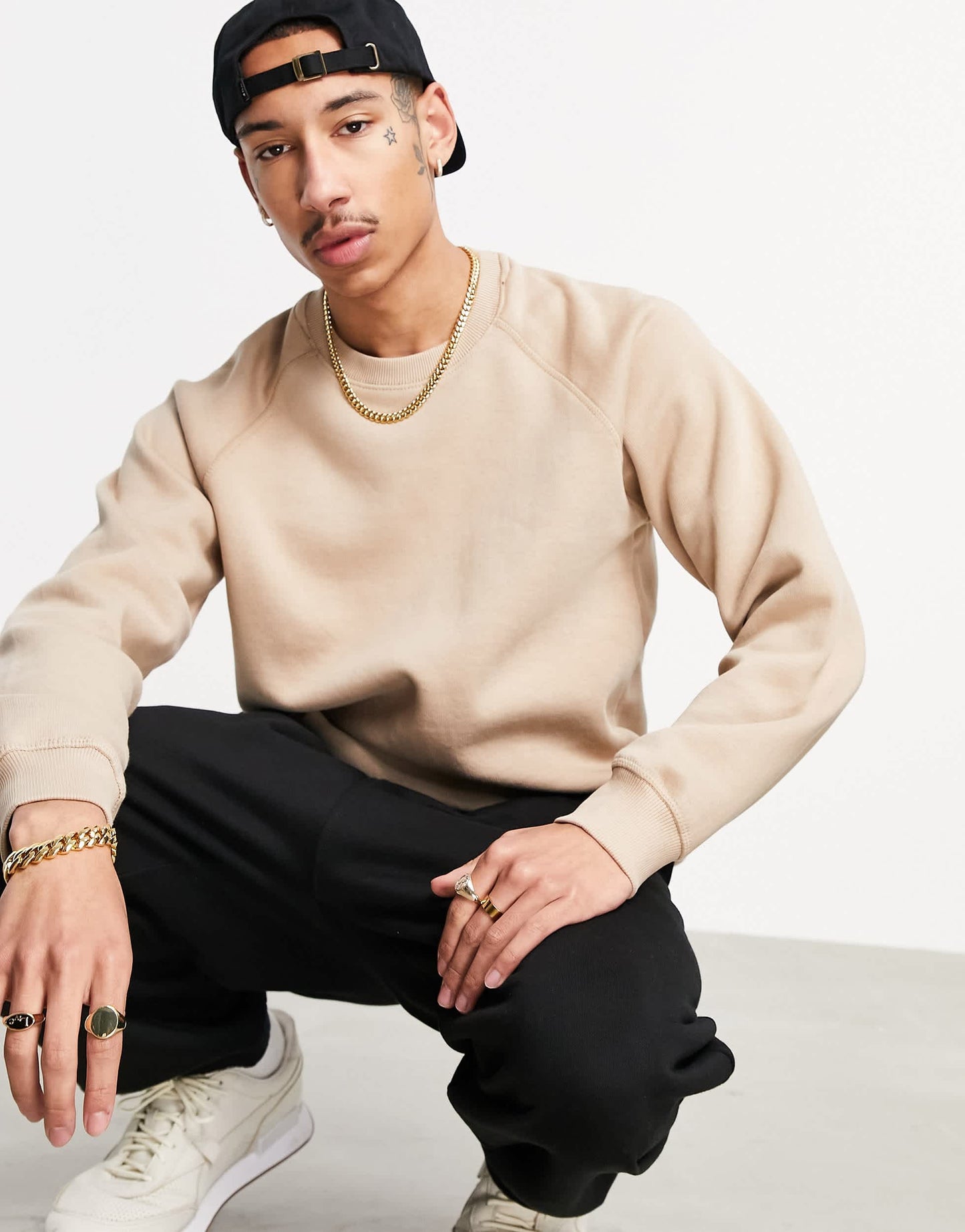 Bershka sweatshirt in stone