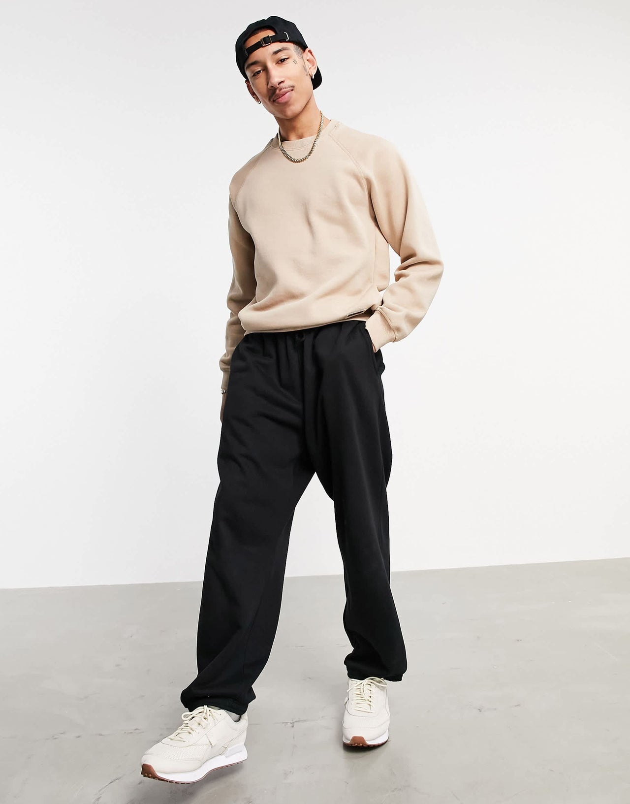Bershka sweatshirt in stone
