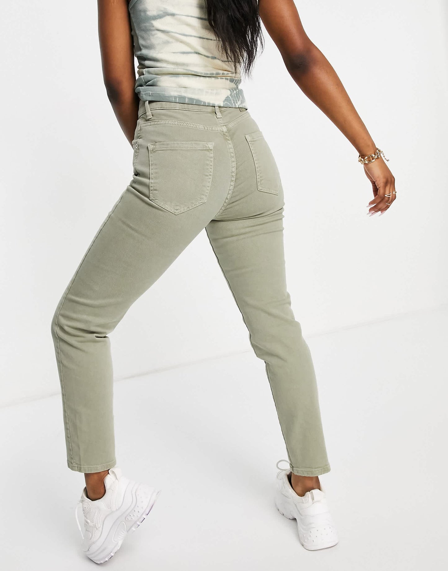 Stradivarius slim mom jean with stretch in washed khaki