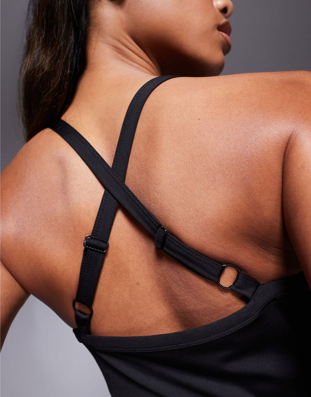 4505 cross back scoop neck running vest with inner bra and adjustable straps in black - ASOS Sample Sale