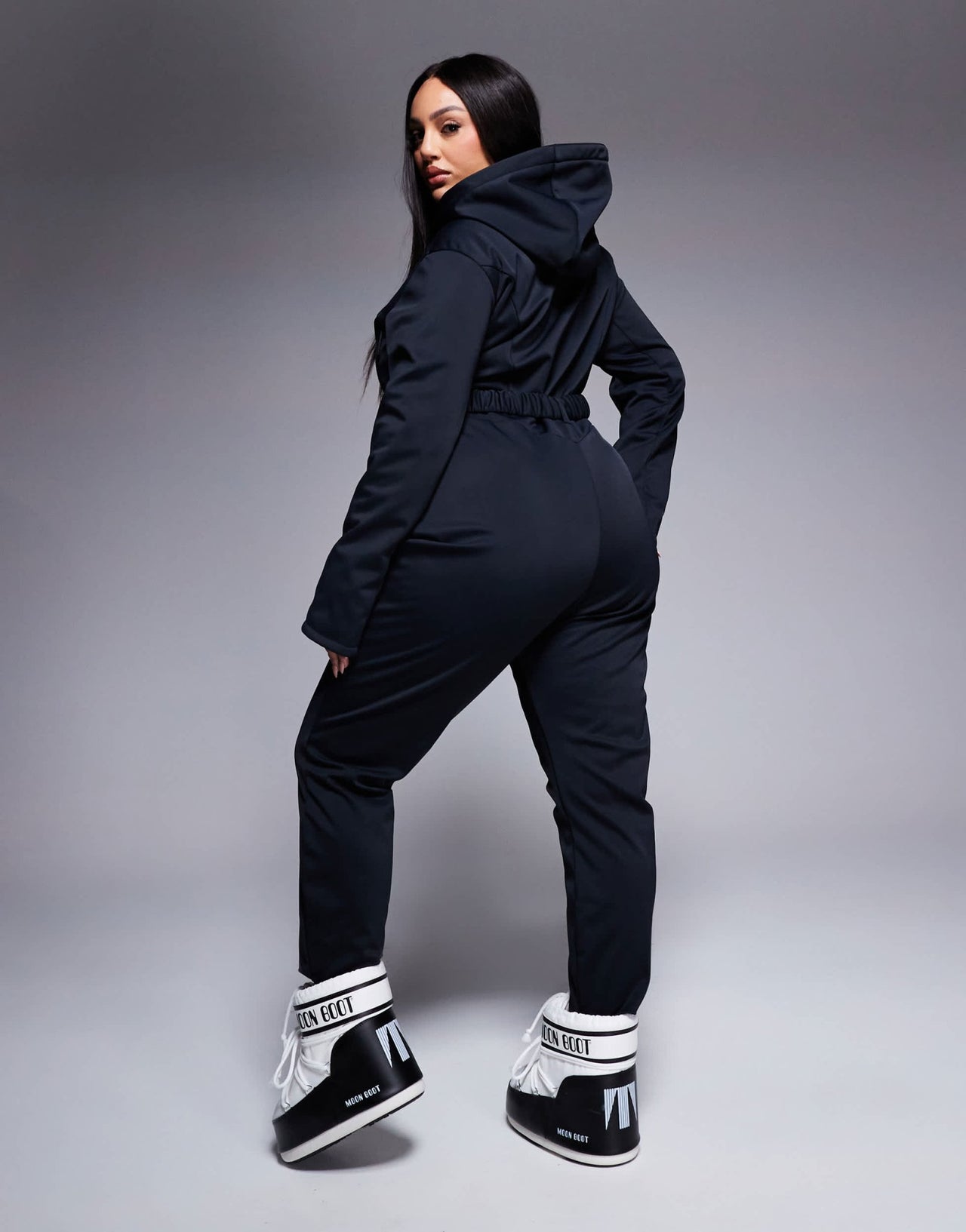 4505 Curve Ski belted ski suit with skinny leg and hood in black - ASOS Sample Sale
