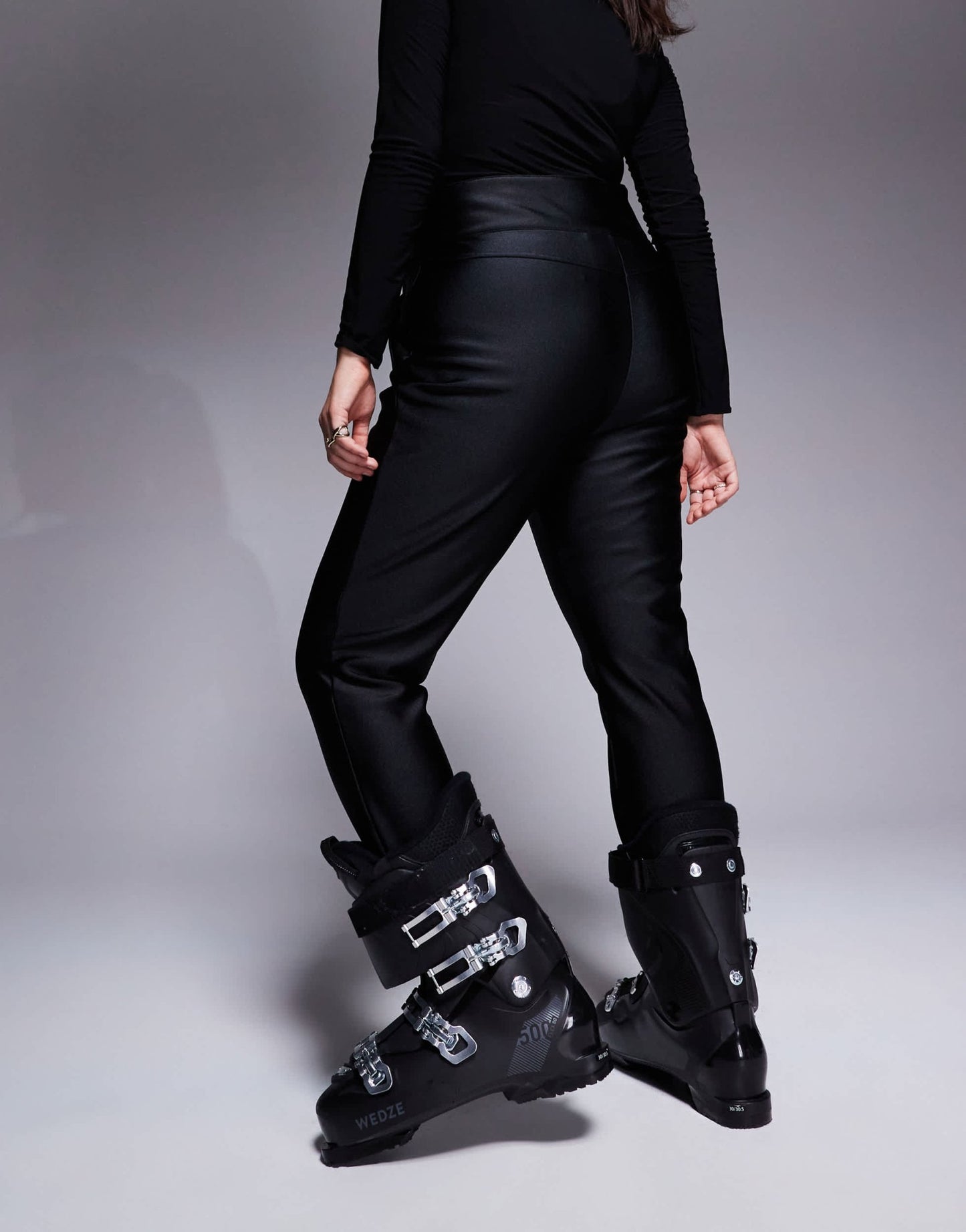 4505 Curve Ski soft shell water repellent skinny ski trousers in black gloss - ASOS Sample Sale