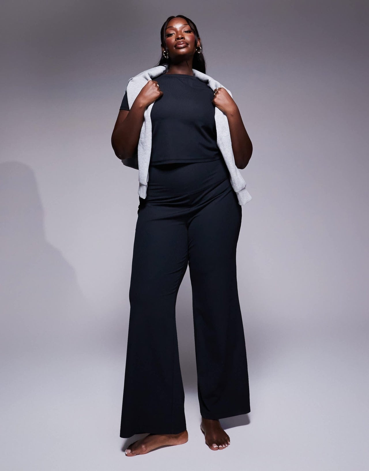 4505 Curve soft touch rib performance baby t-shirt in black - ASOS Sample Sale