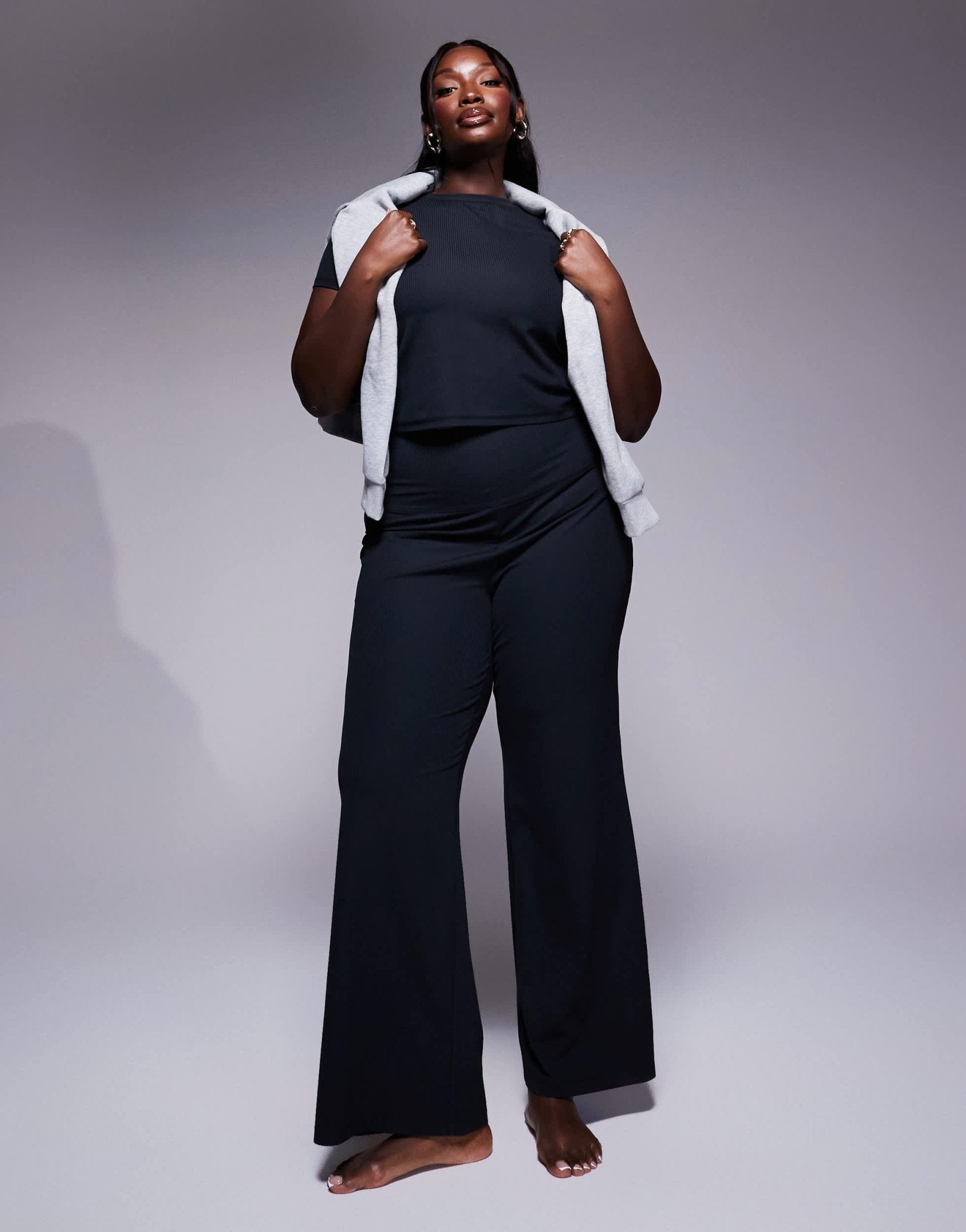 4505 Curve soft touch rib performance baby t-shirt in black - ASOS Sample Sale