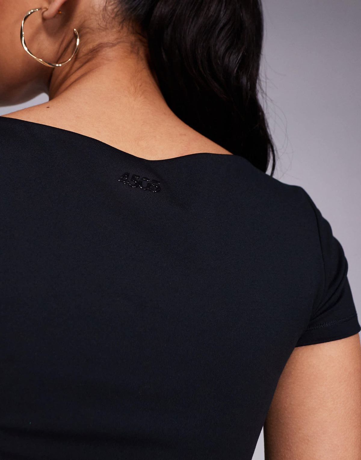 4505 Icon soft touch v neck performance baby t-shirt in black - ASOS Sample Sale