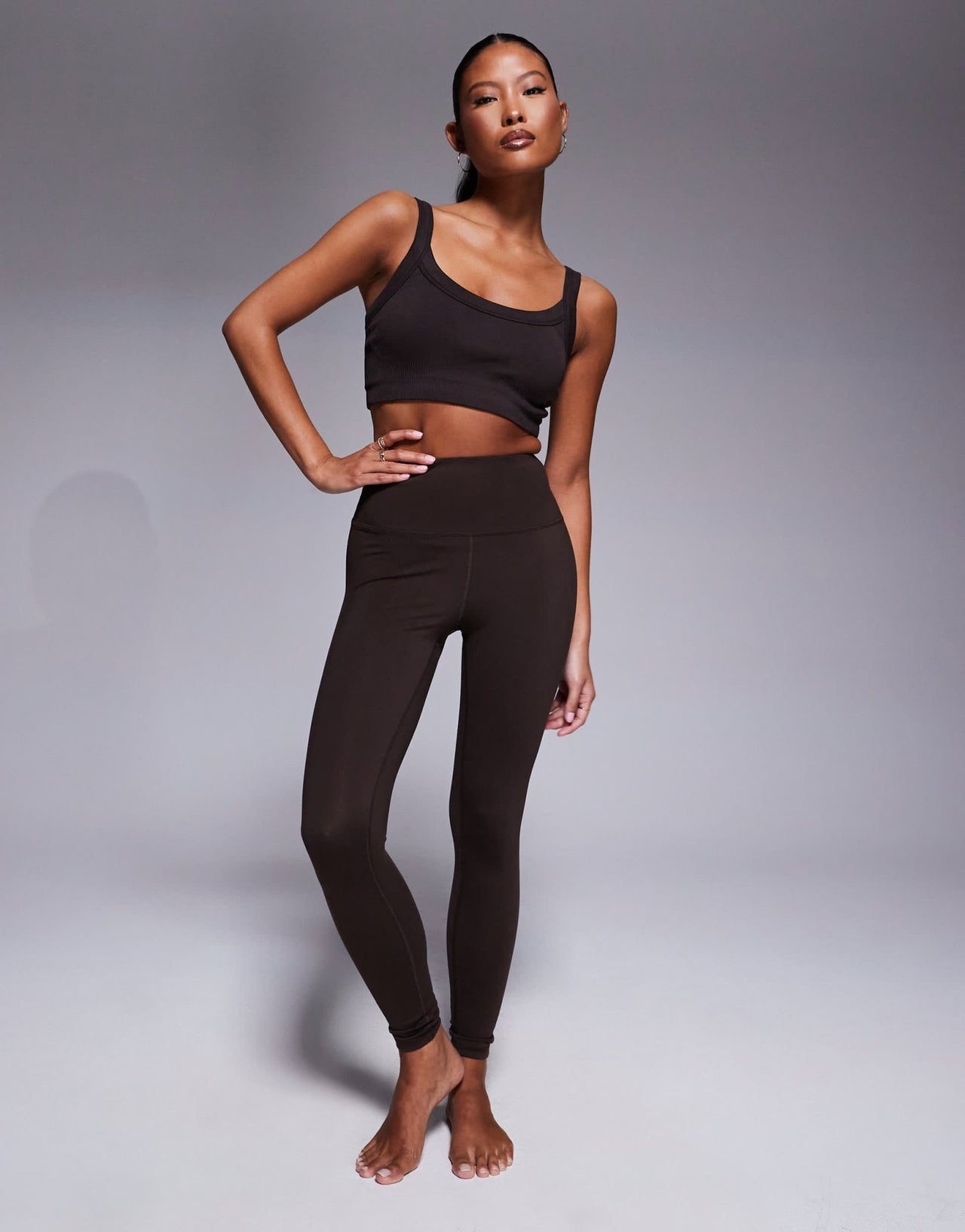 4505 Petite Icon soft touch high waist yoga legging in chocolate - ASOS Sample Sale