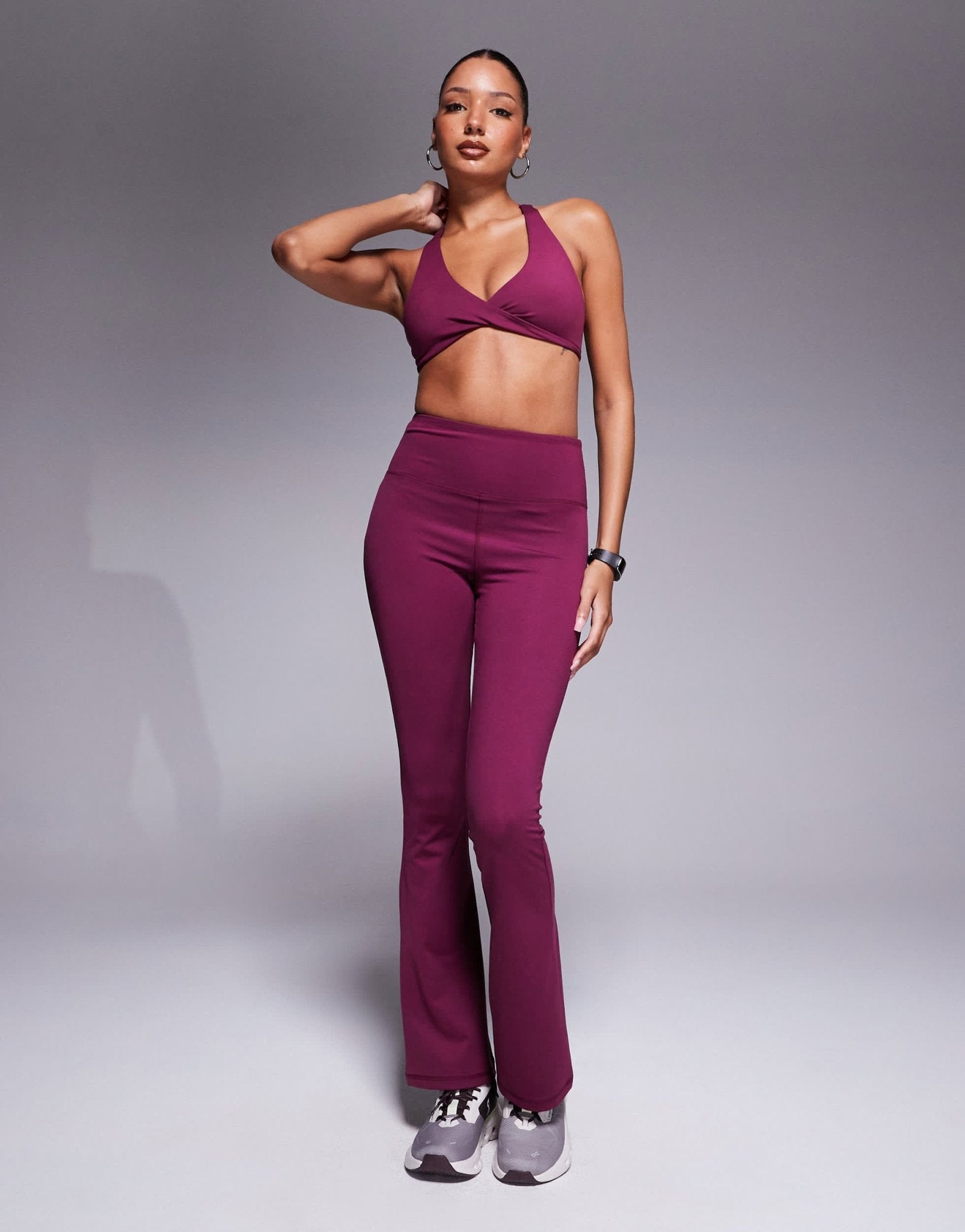 4505 soft touch light support twist front sports bra mulberry - ASOS Sample Sale