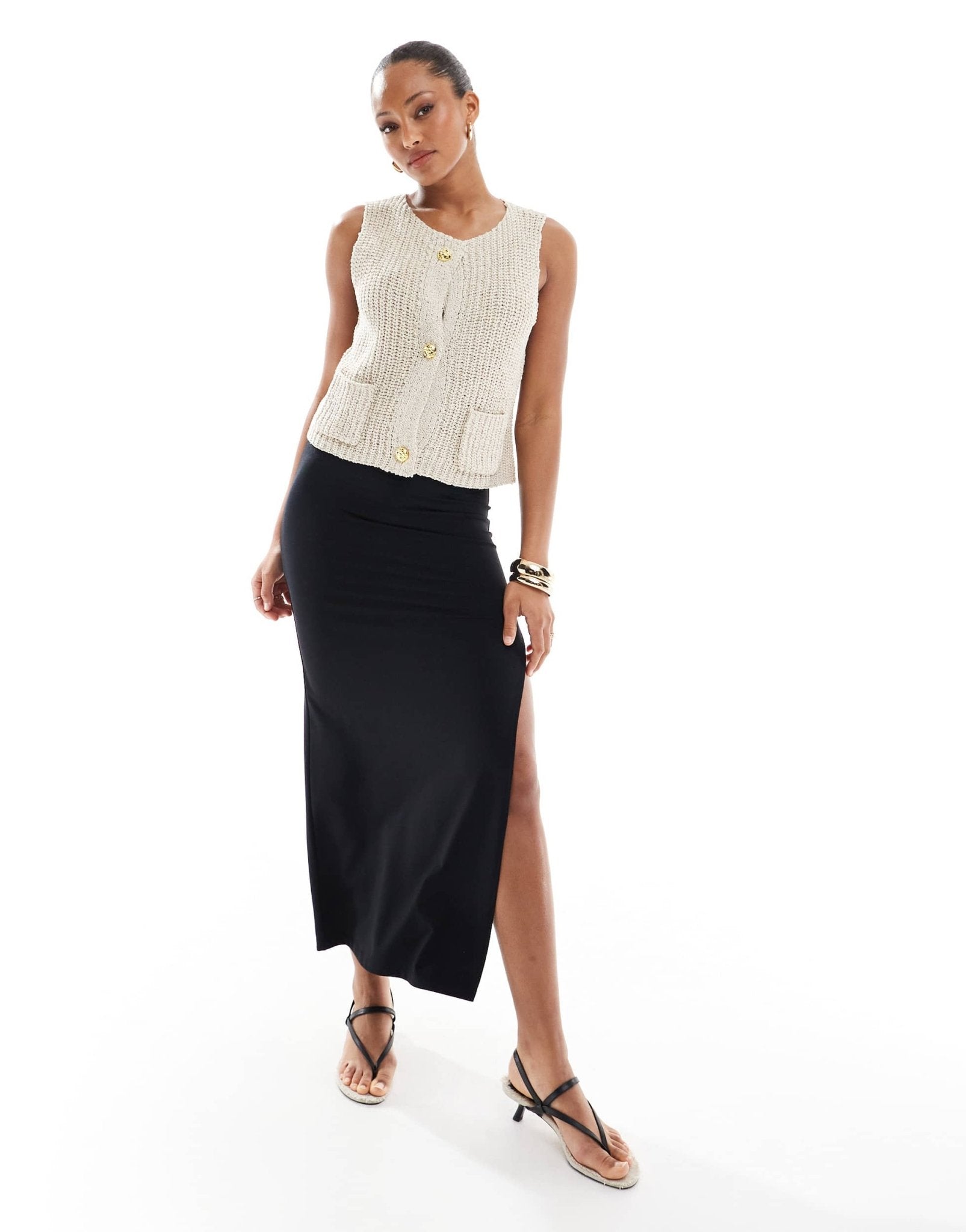 4th & Reckless boucle knit gold button detail sleeveless waistcoat top in beige - ASOS Sample Sale