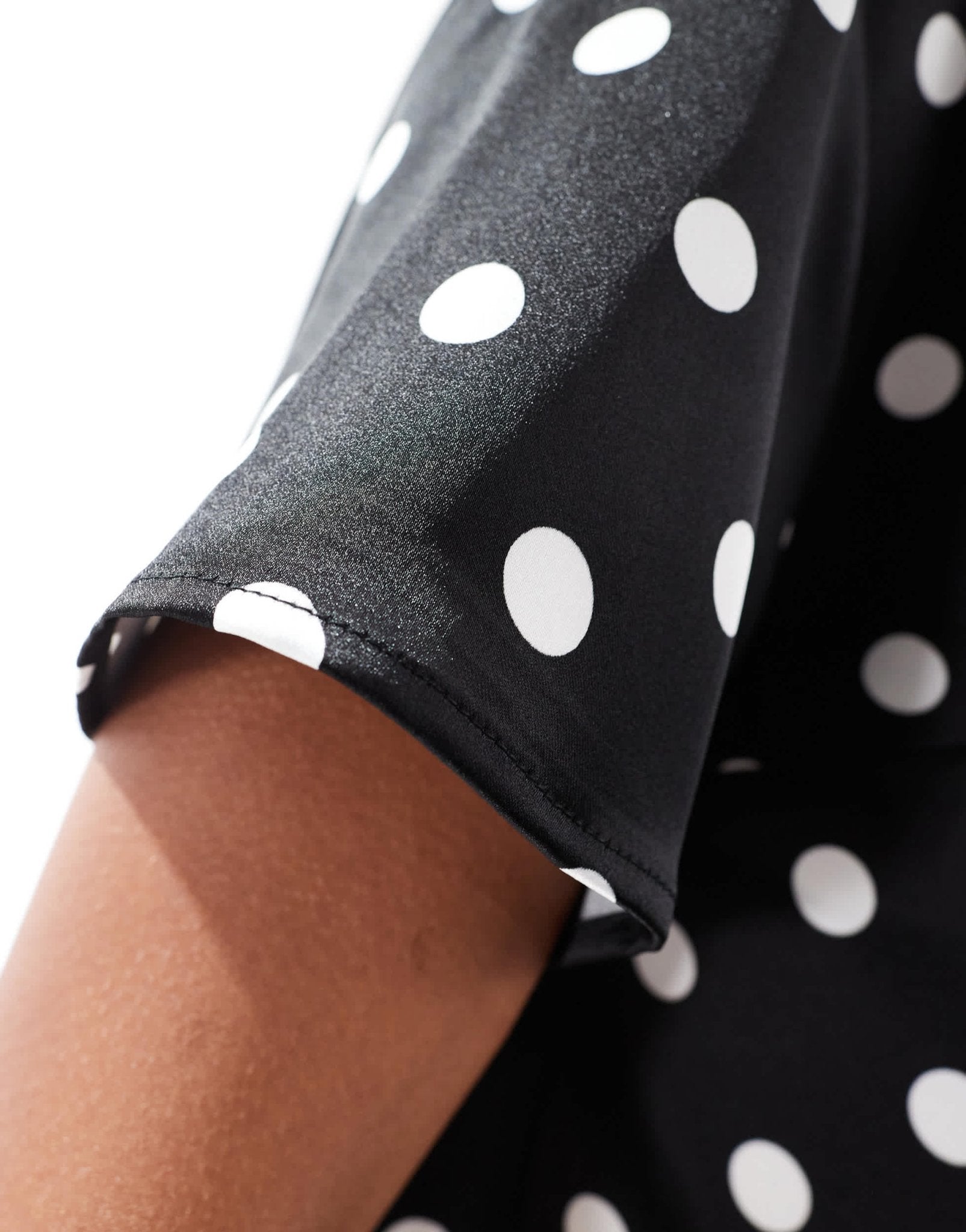 4th & Reckless cropped satin top co - ord in black polka dot - ASOS Sample Sale