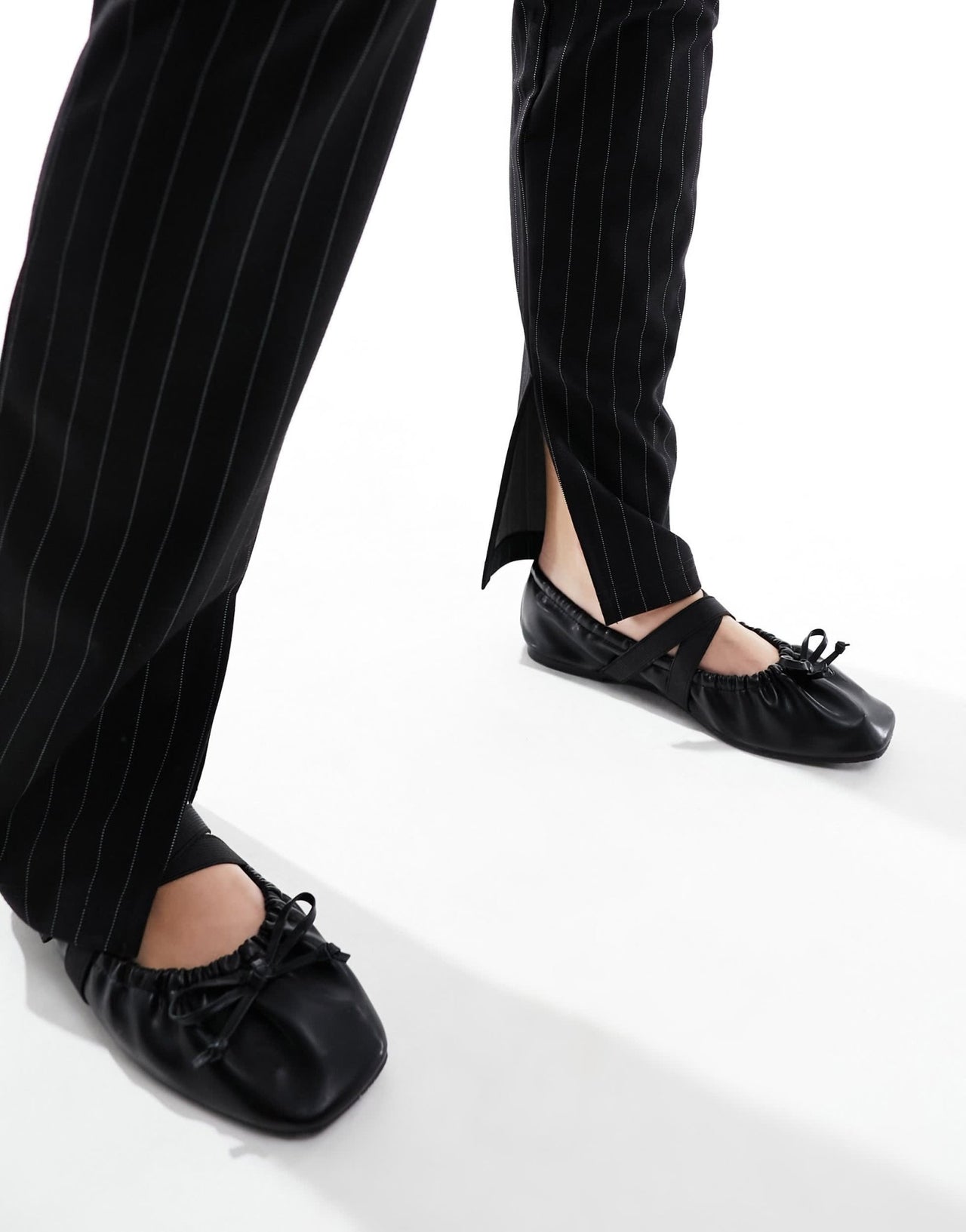 4th & Reckless high waisted split leg flared trousers in black pinstripe - ASOS Sample Sale