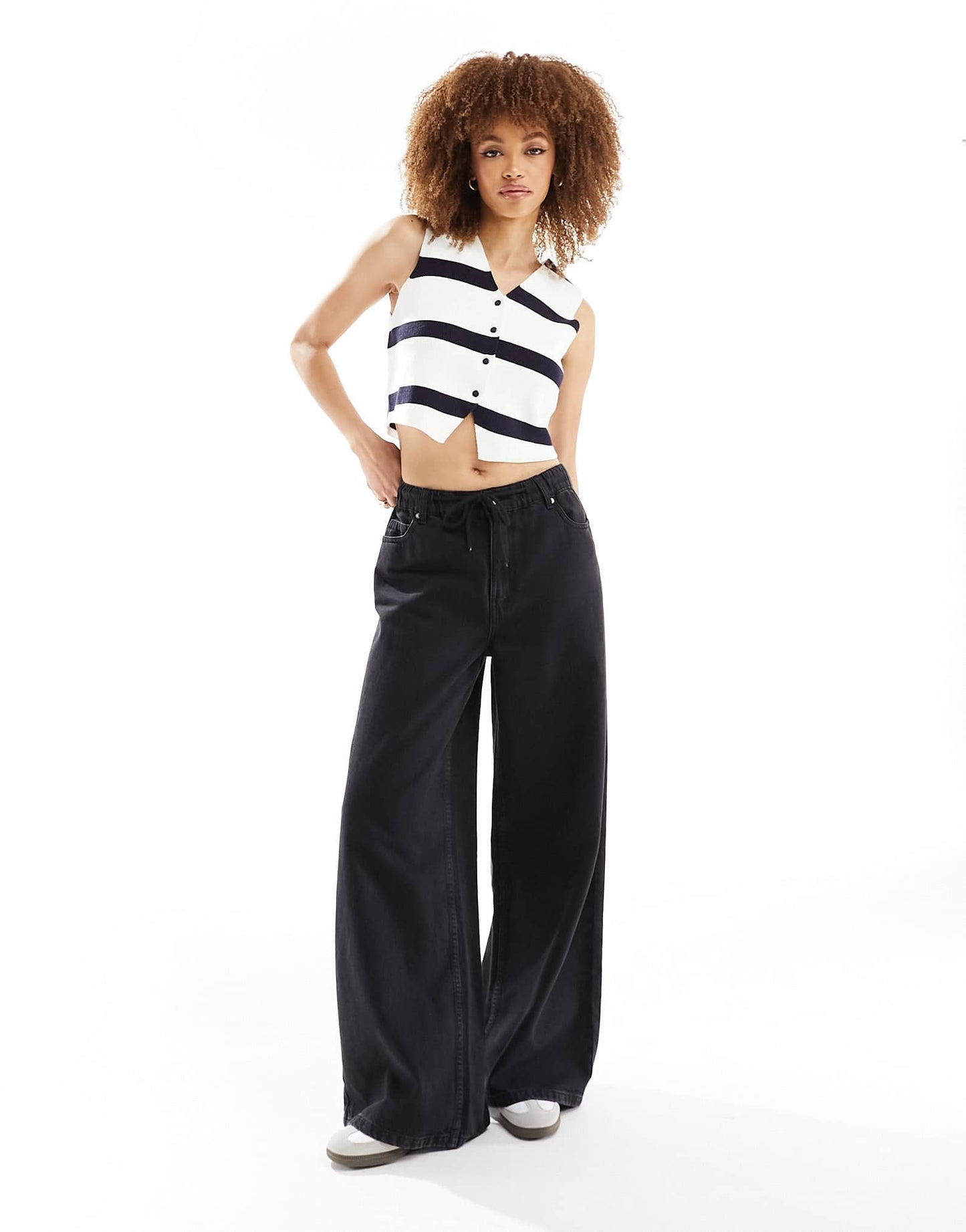4th & Reckless knitted waistcoat in mono stripe - ASOS Sample Sale